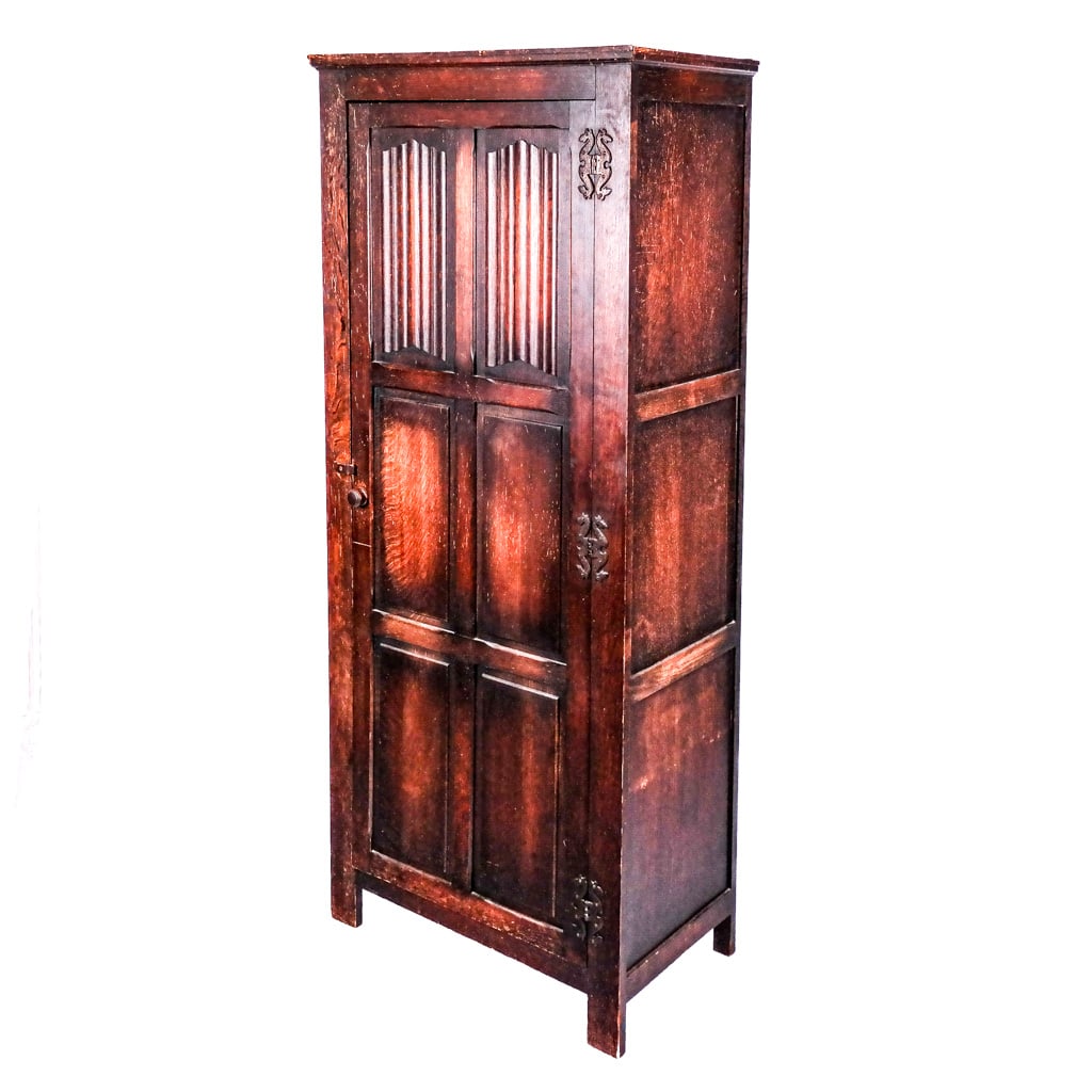 Provincial-Style Carved Oak Cupboard (1 of 8)