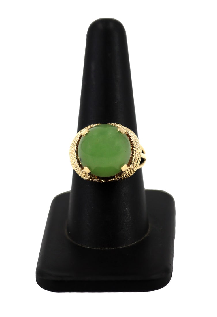14K Gold & Jade Cabochon Ring (1 of 4)