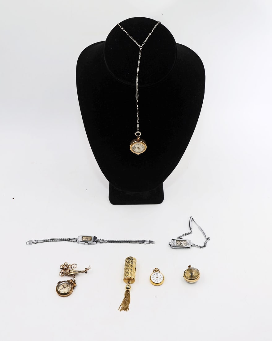 Vintage Women's Assorted Watches: Vintage women's assorted watches, including Mannee, Coliba, Palace, Bulova, and others.