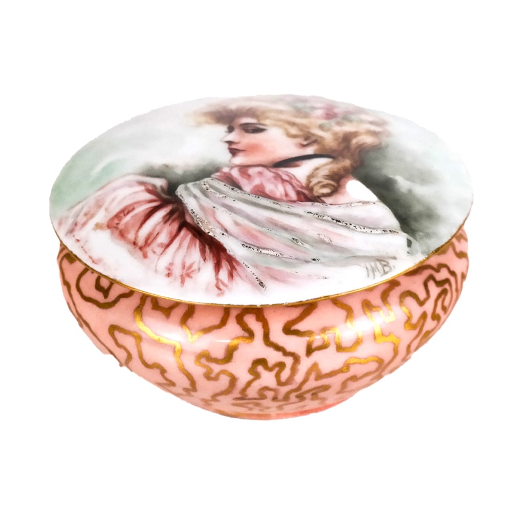 Viennese Austrian Painted Porcelain Vanity Box: Viennese Austrian patined porcelain vanity box, for trinkets or jewelry, with gilt-accented decoration and portrait detail, marked to base [2 1/2" H x 4 1/2" Diam.].