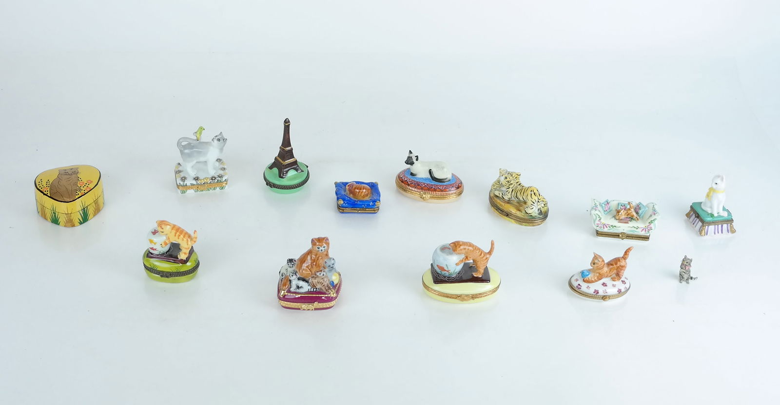 Group of Mostly Cat Motif Pillboxes (1 of 12)