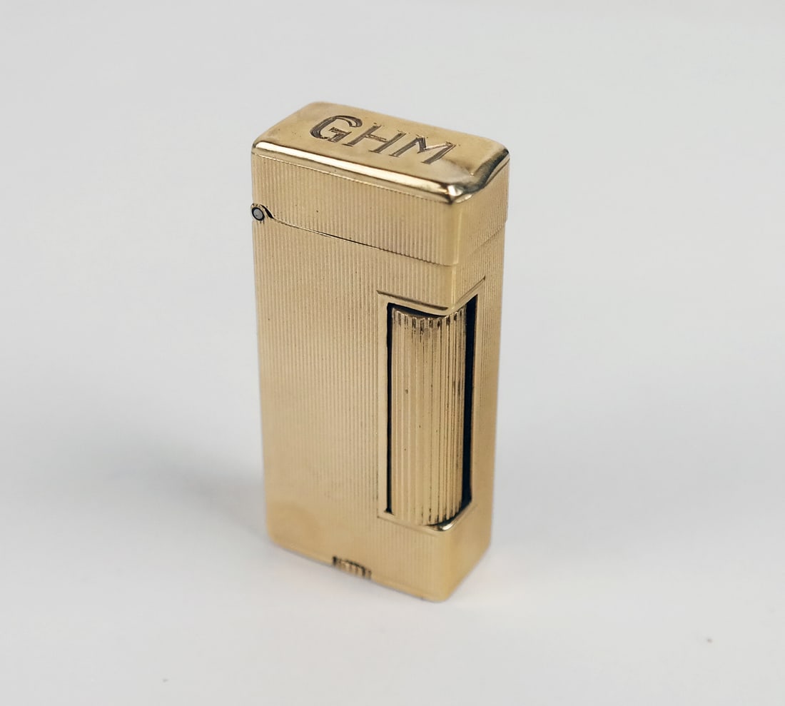 14K Gold Dunhill Lighter (1 of 8)