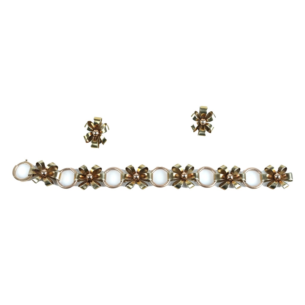 14K Gold Bow Jewelry Set (1 of 12)