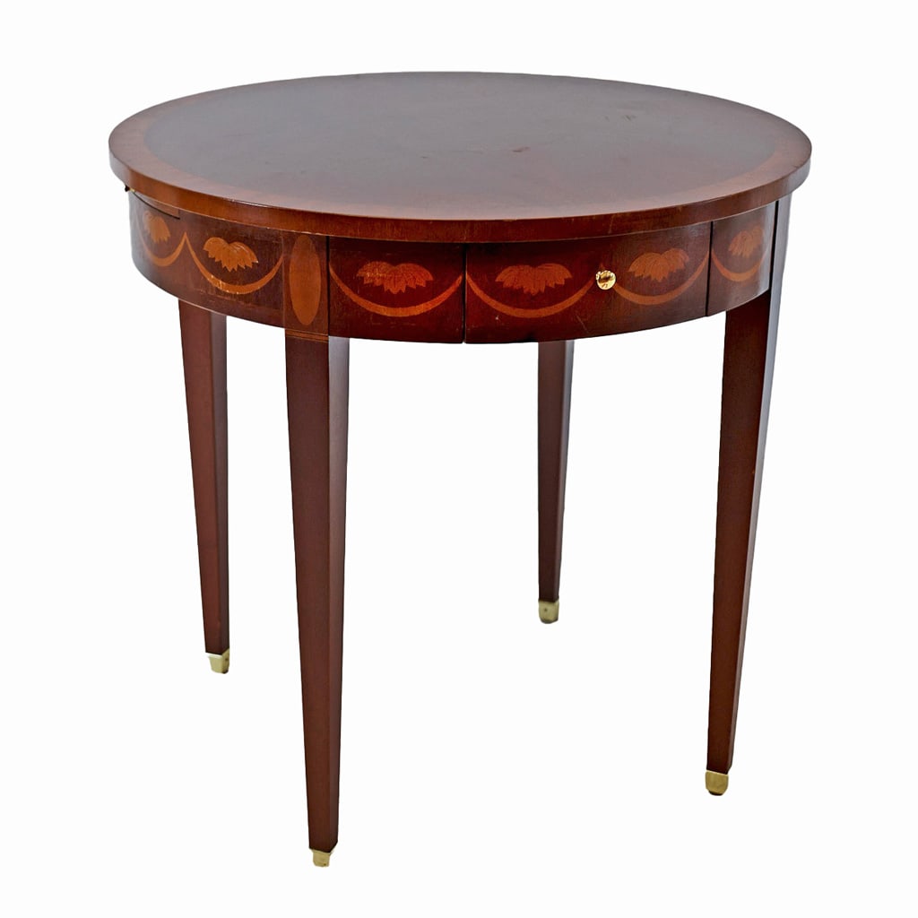 Baker Sheraton-Style Occasional Table (1 of 5)