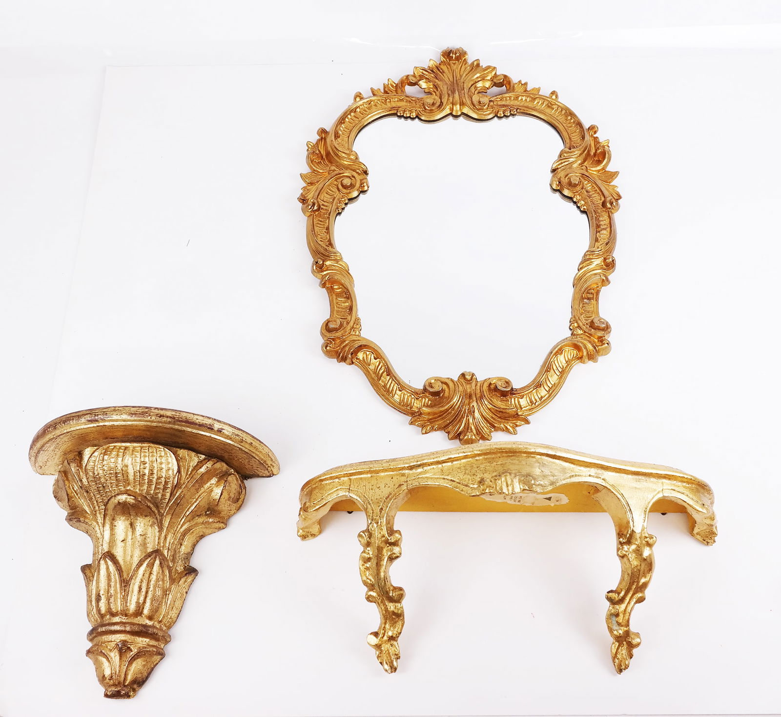 Three Continental Carved Giltwood Items (1 of 14)