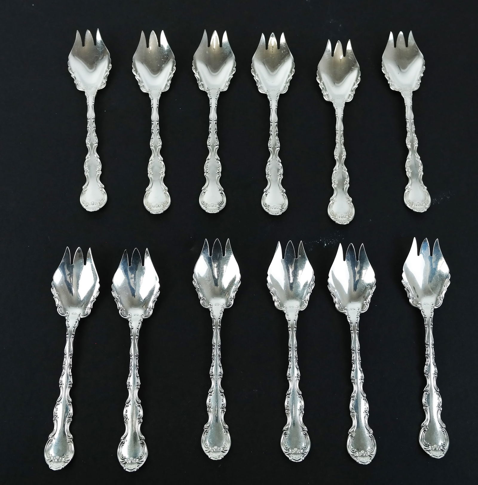 Twelve Sterling Silver Dessert Forks (1 of 7)