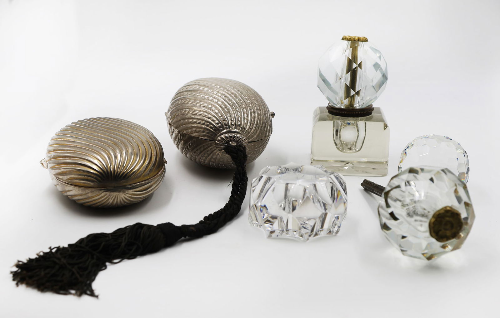 Assorted Decorative Articles (6) (1 of 18)