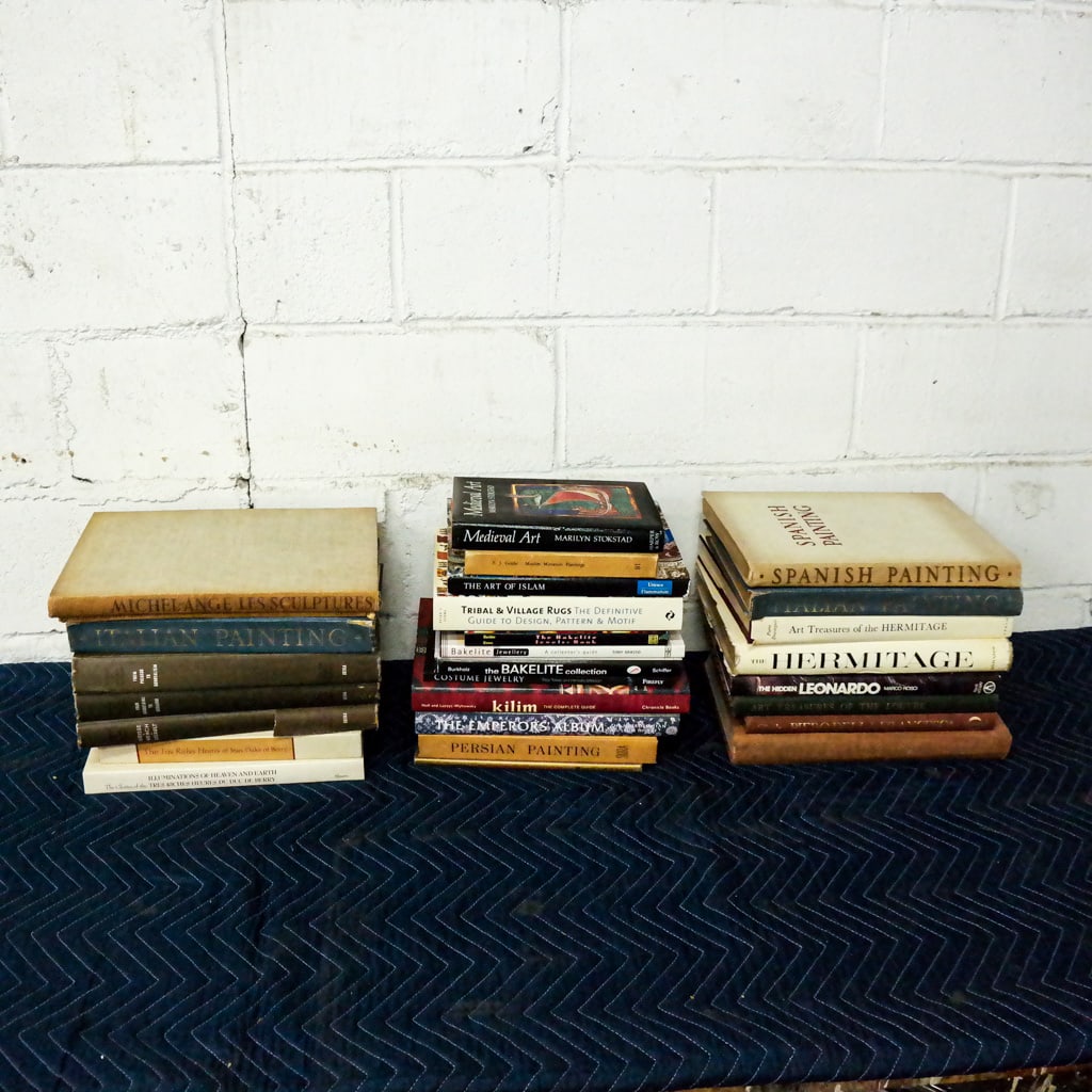 Books: Fine and Decorative Arts (26) (1 of 11)