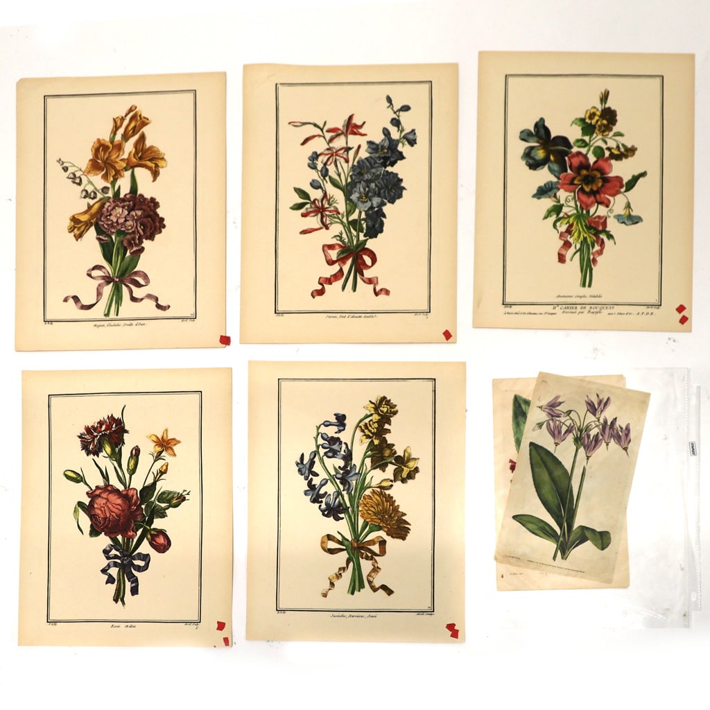 Assorted Color Prints and Pictures (1 of 4)