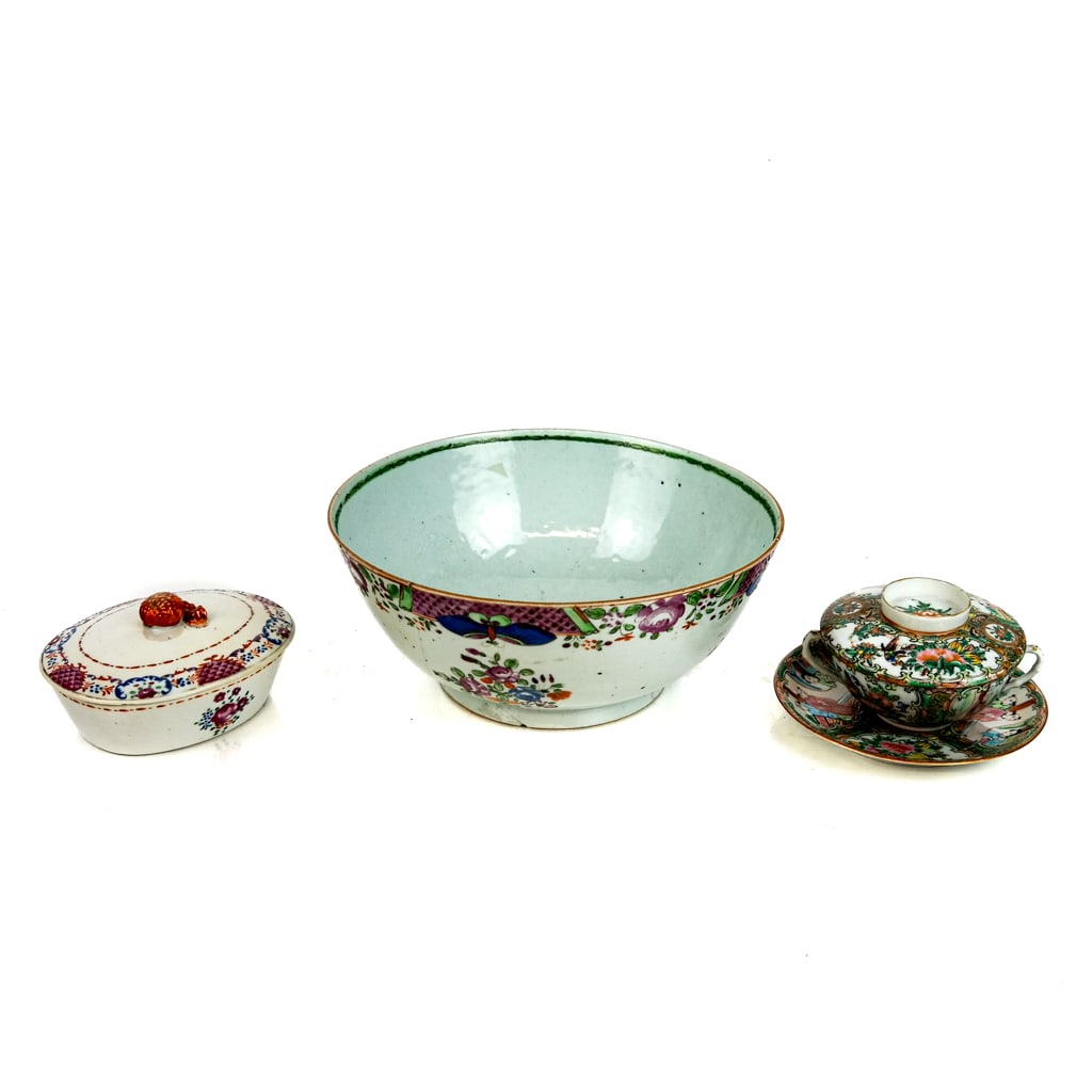 Chinese Export Polychrome Porcelain Group (3) (1 of 14)