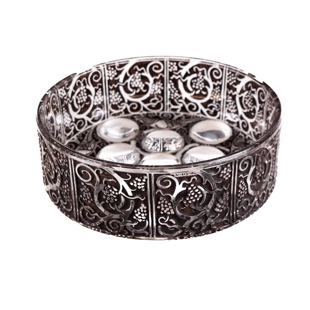 Lalique French Glass Toiletry Powder Box Cover Auction