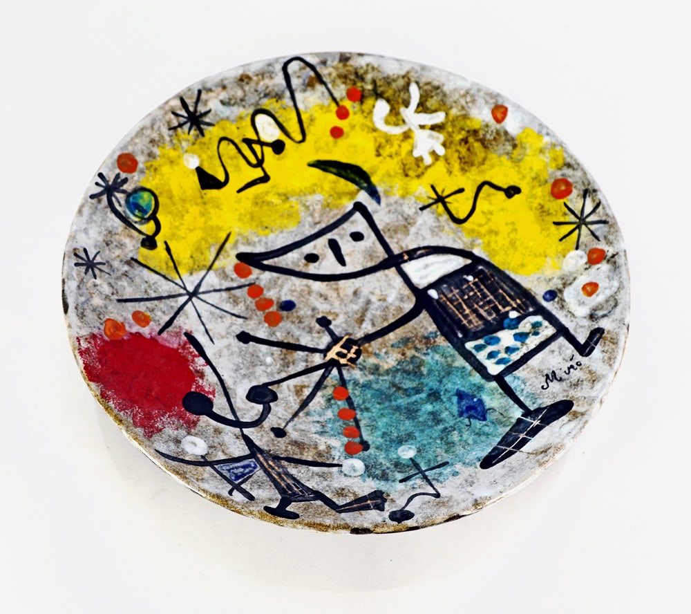 After Joan MIRO: Round Charger (1 of 3)