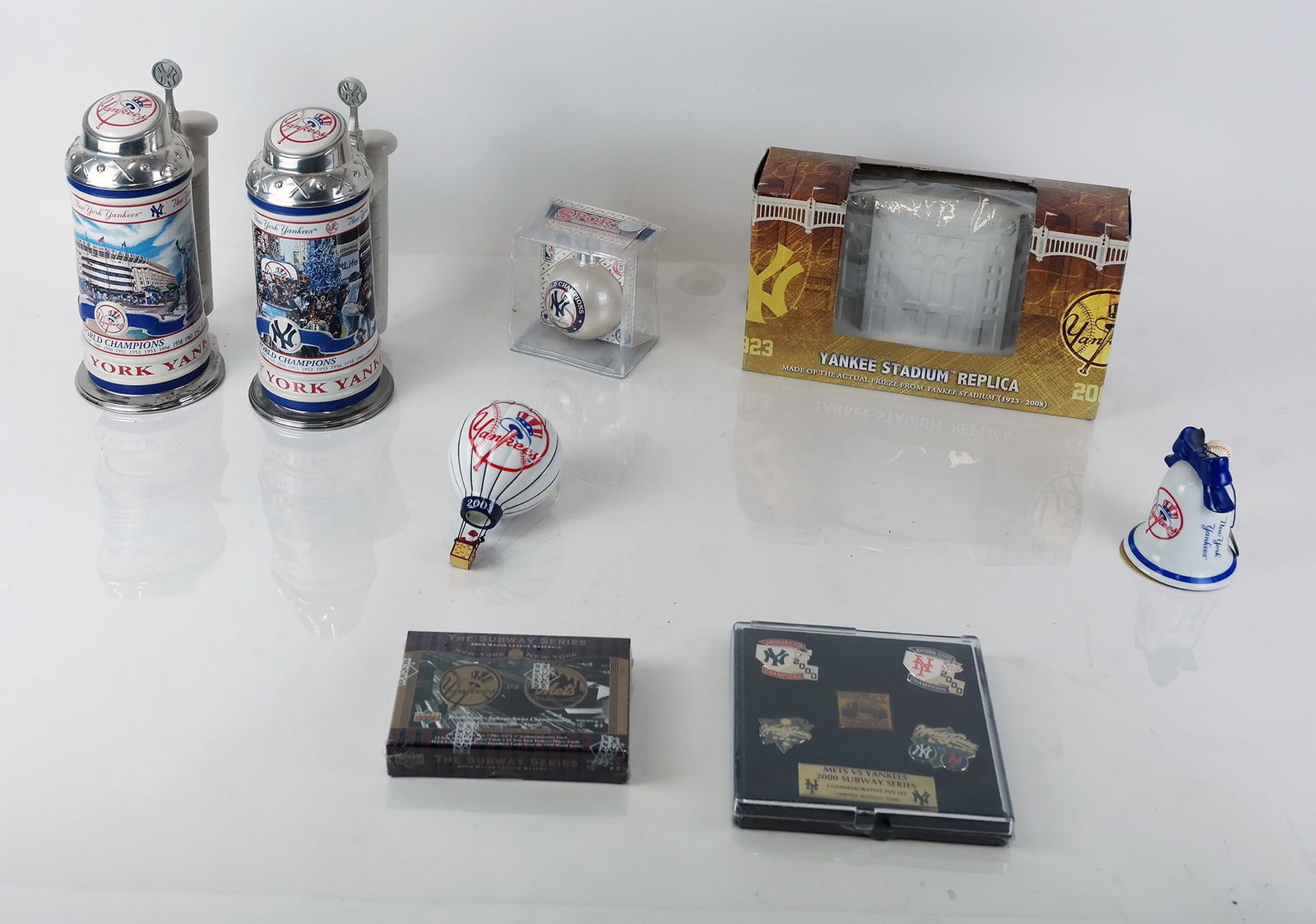 Group of New York Yankees Collectibles (8) (1 of 12)