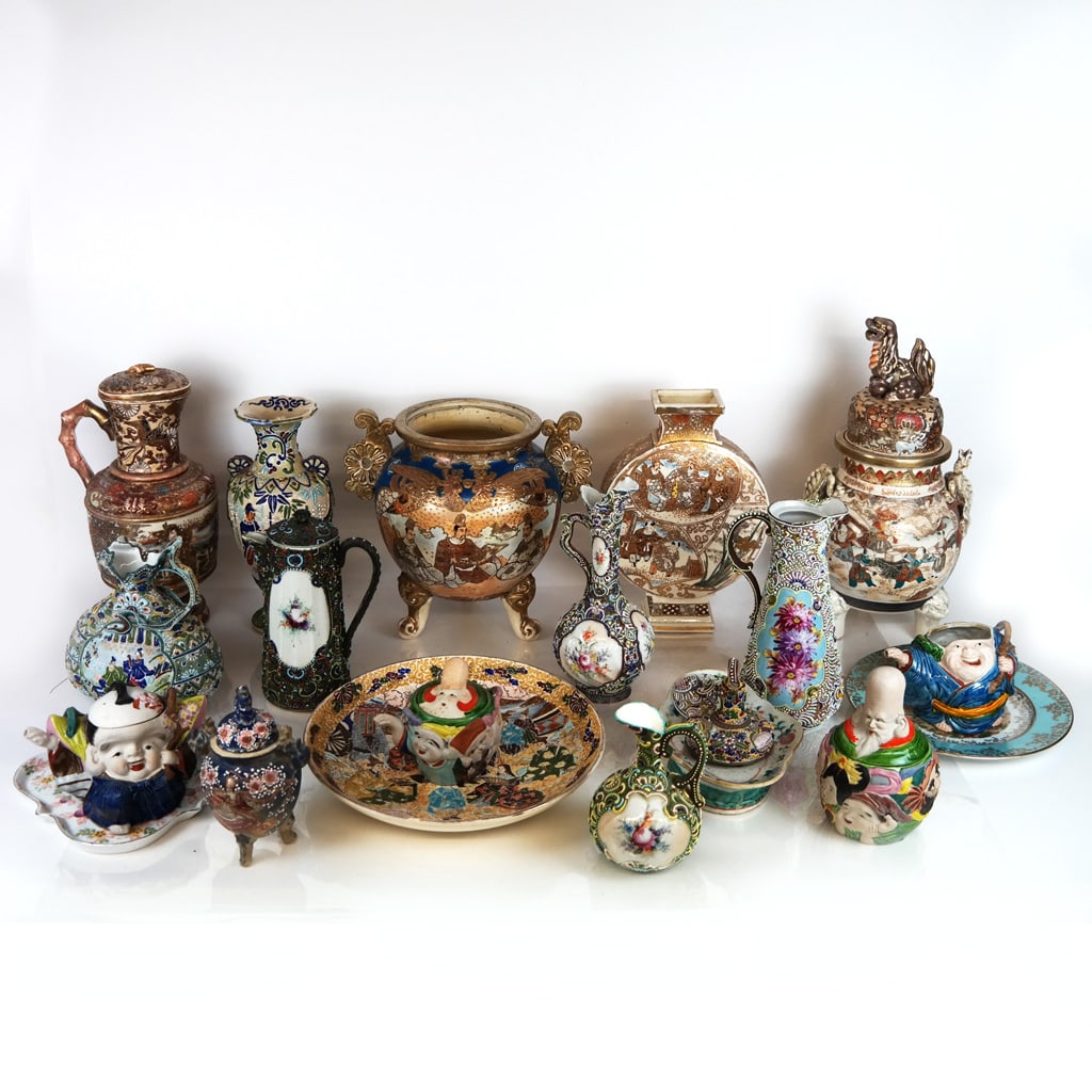 Assembled Group of Japanese Porcelain and Ceramics (1 of 17)