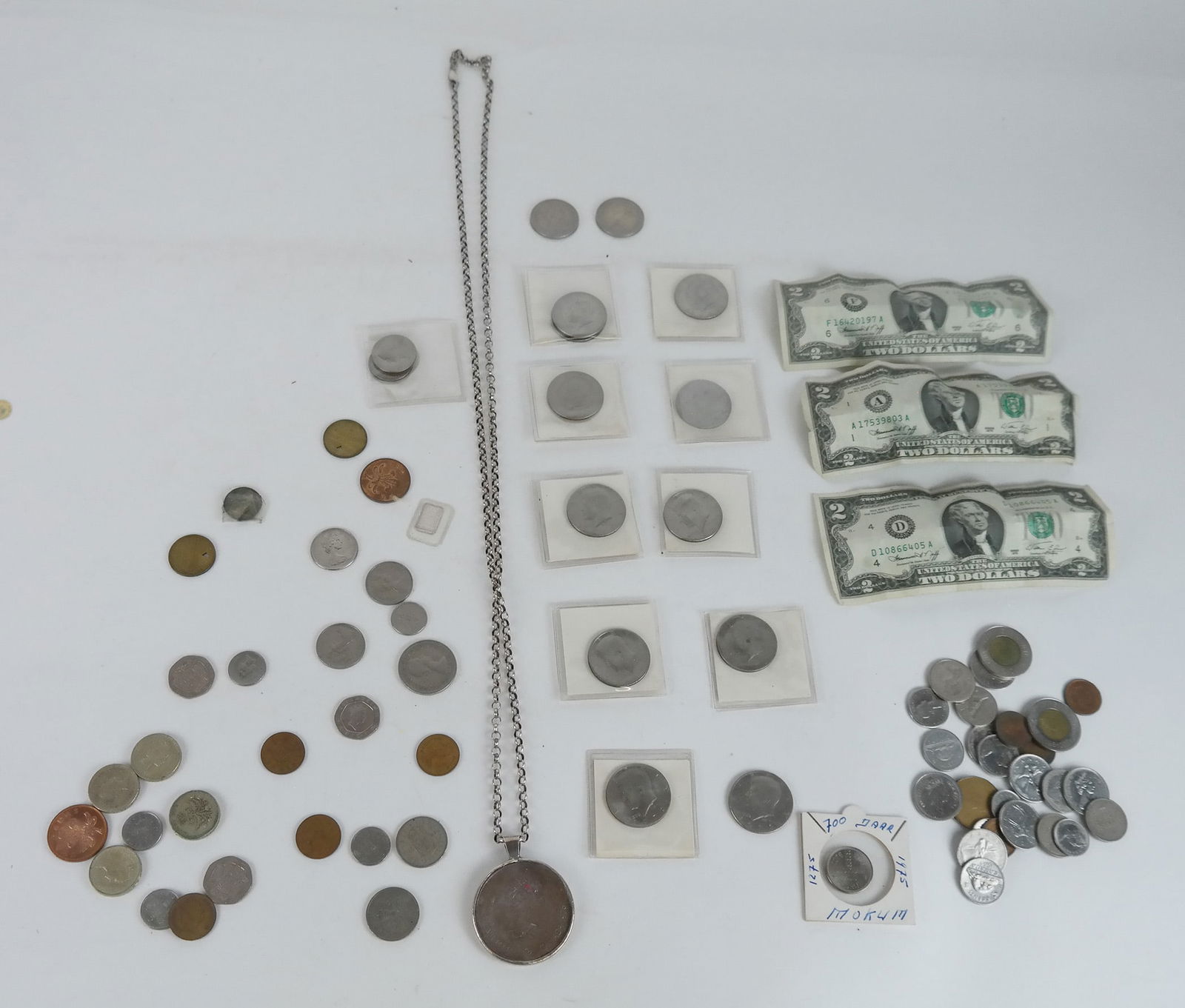 Assorted U.S., U.K. & Canadian Coins (1 of 14)
