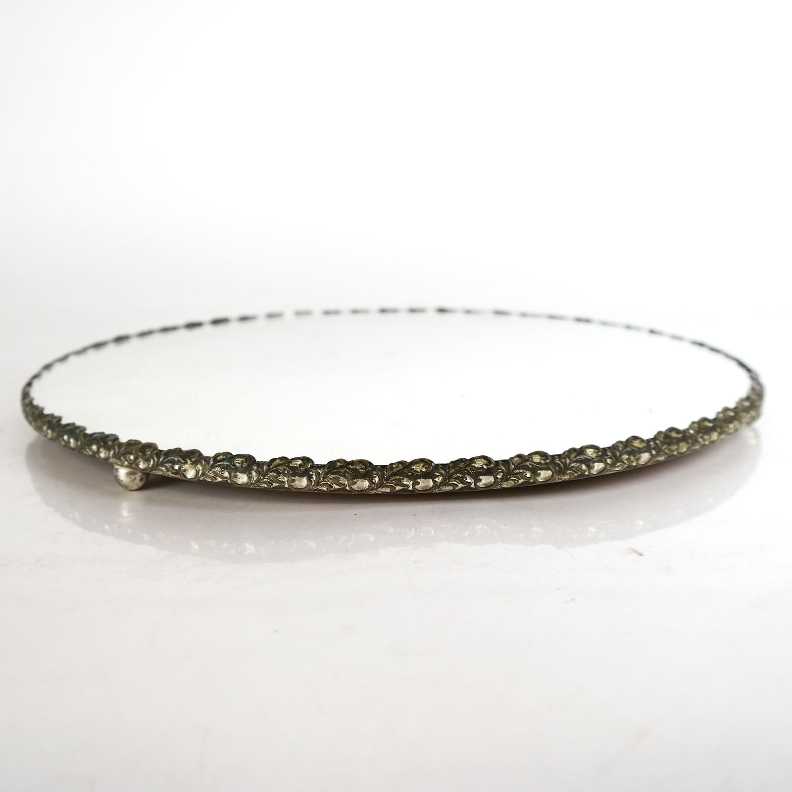 Round Mirror Plateau (1 of 5)