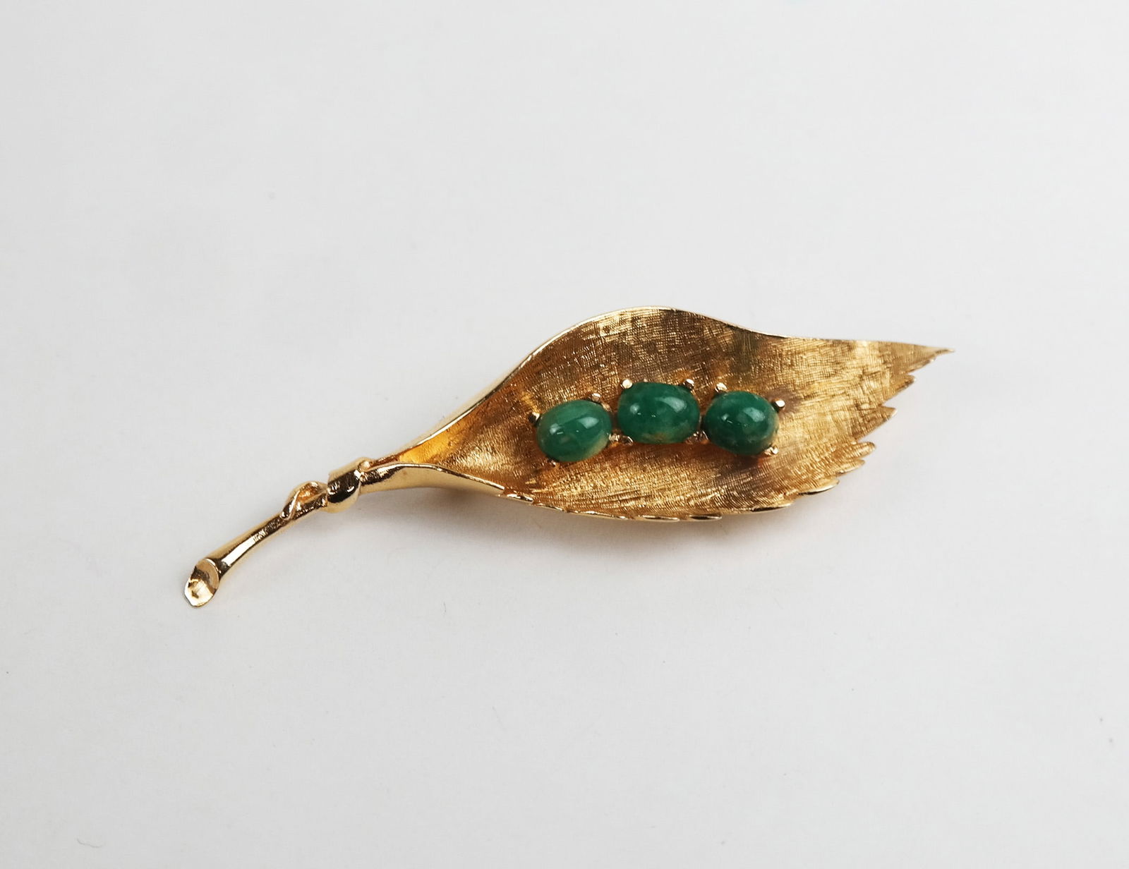 14K Gold and Jade Leaf Pendant (1 of 10)