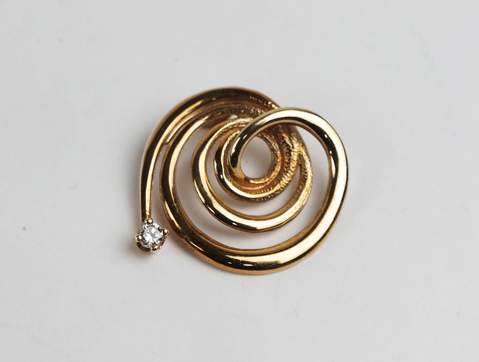 14K Gold Spiral Pendant (1 of 6)