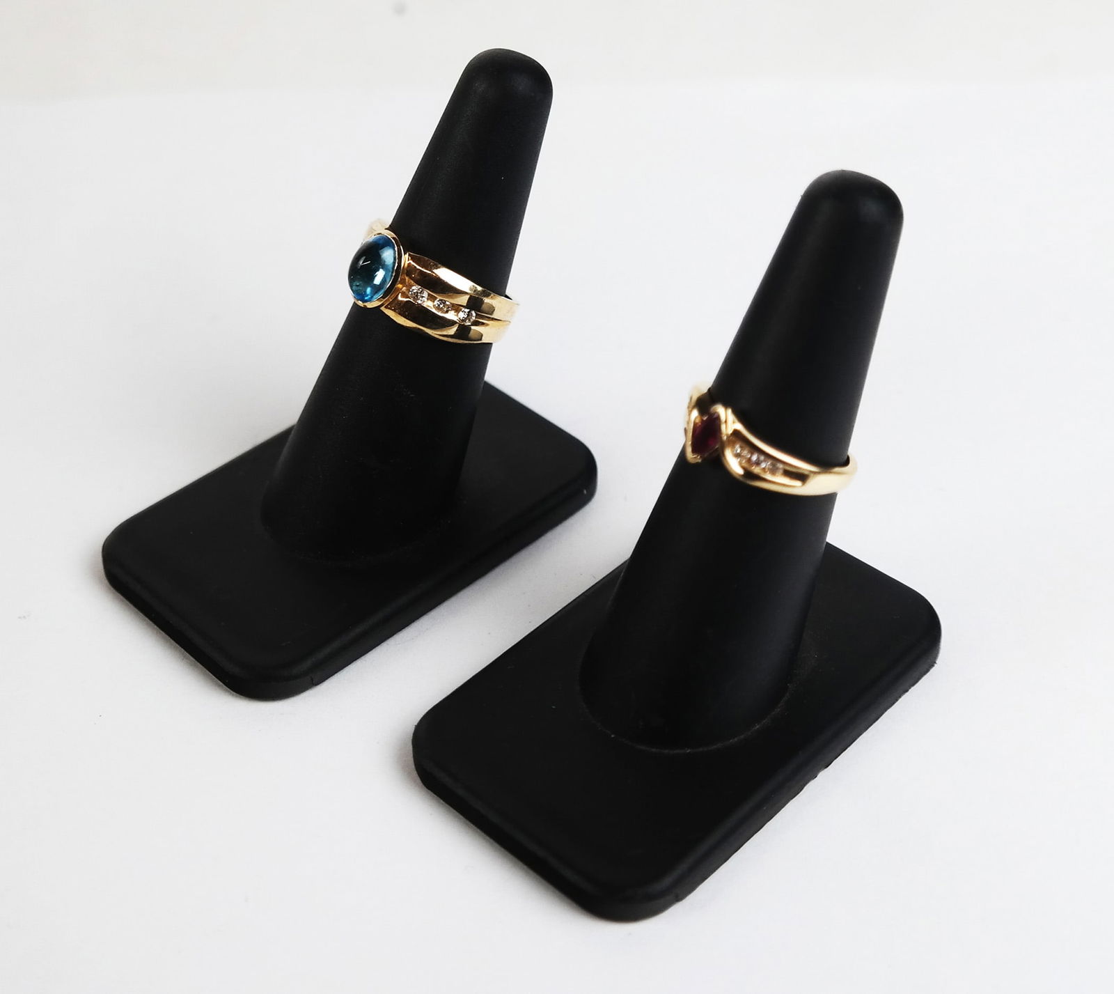 Two 14K Yellow Gold Rings (1 of 13)