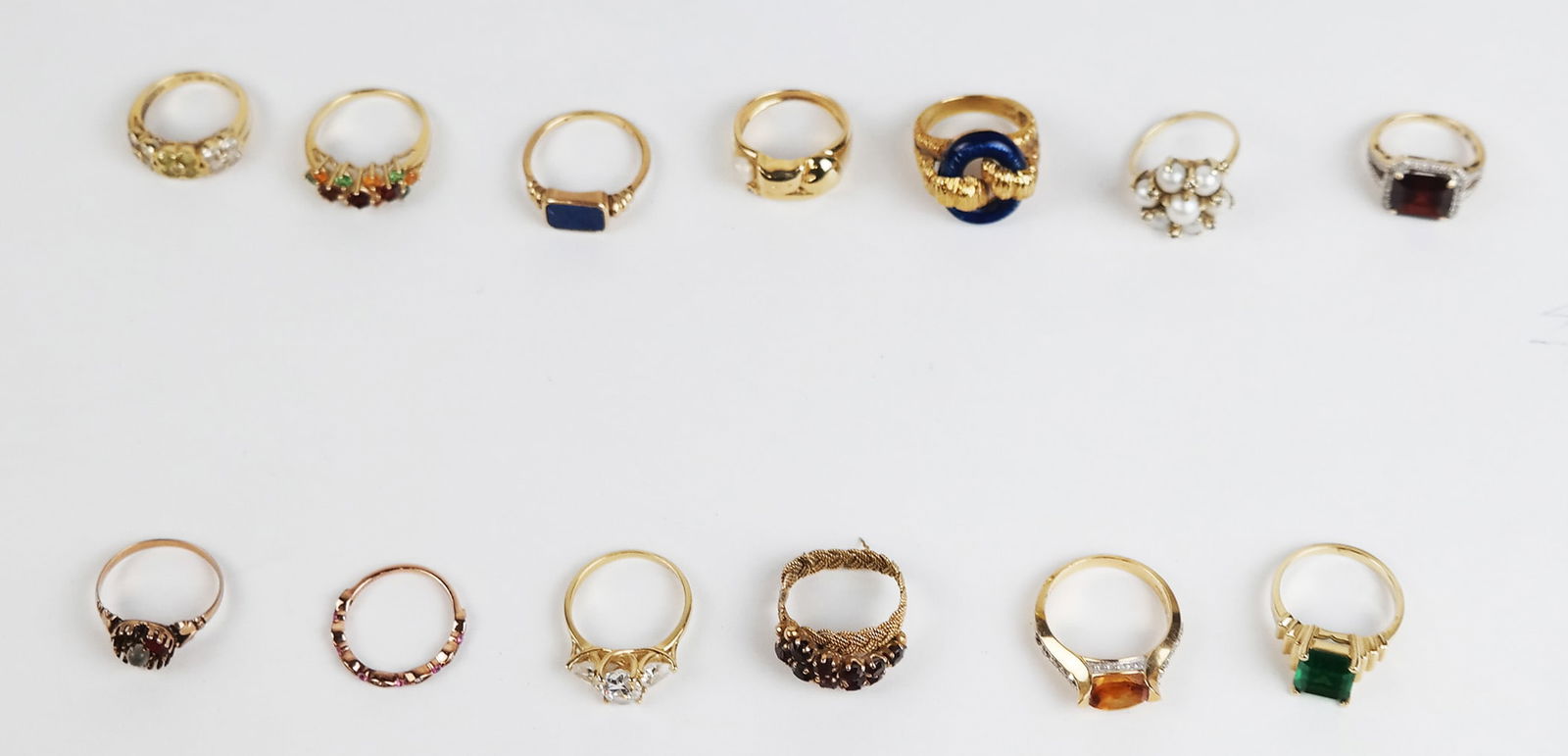 Group of 13 Assorted Gold Rings (1 of 16)