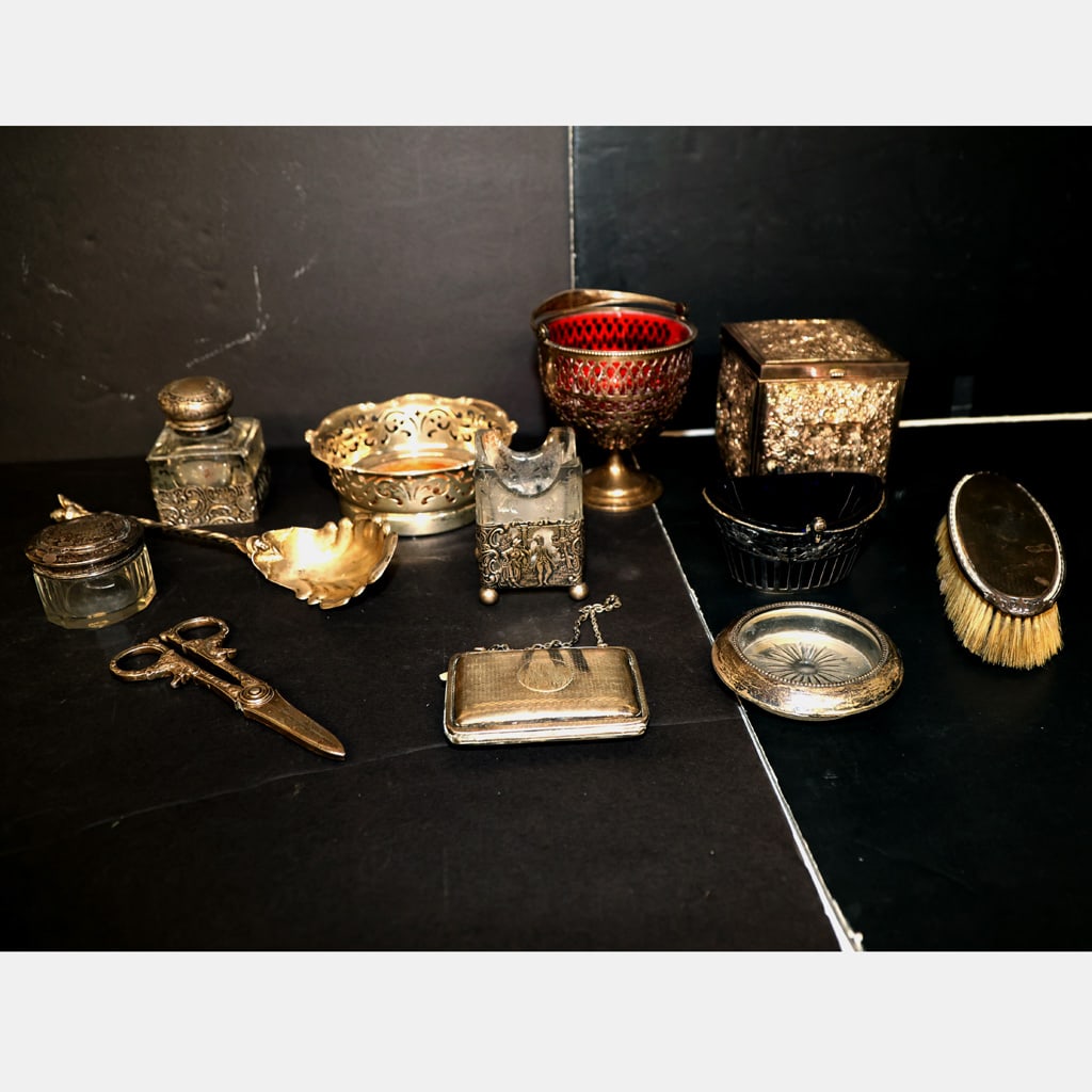 Assorted Sterling Silver Weighted & Mounted Articles (1 of 10)