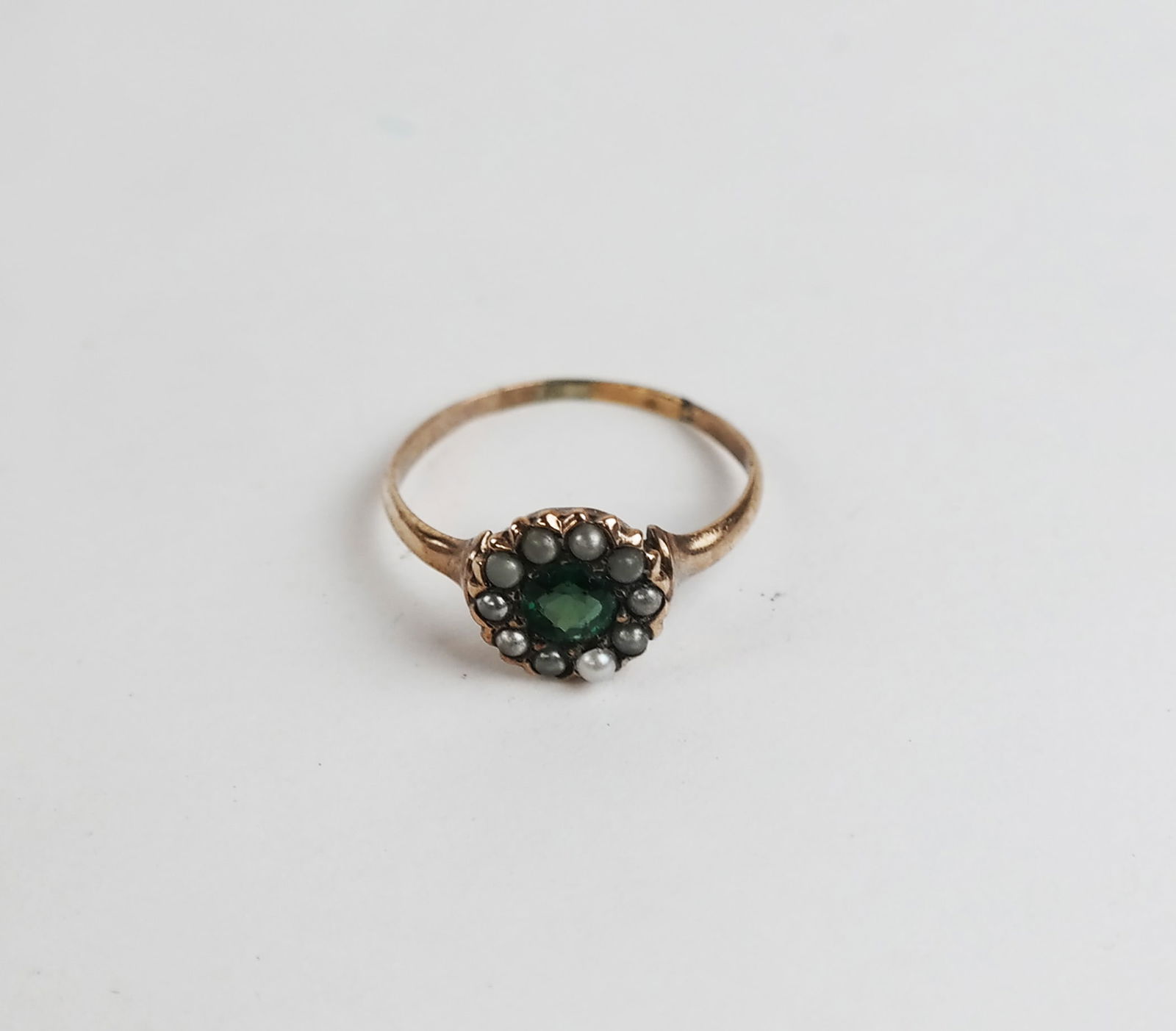 Unmarked Gold & Stone Ring (1 of 7)