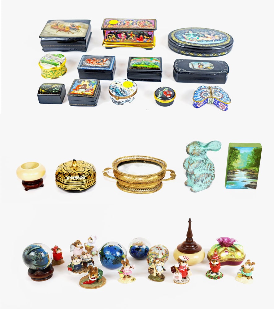 Assembled Group of Decorative Collectibles (30+) (1 of 8)