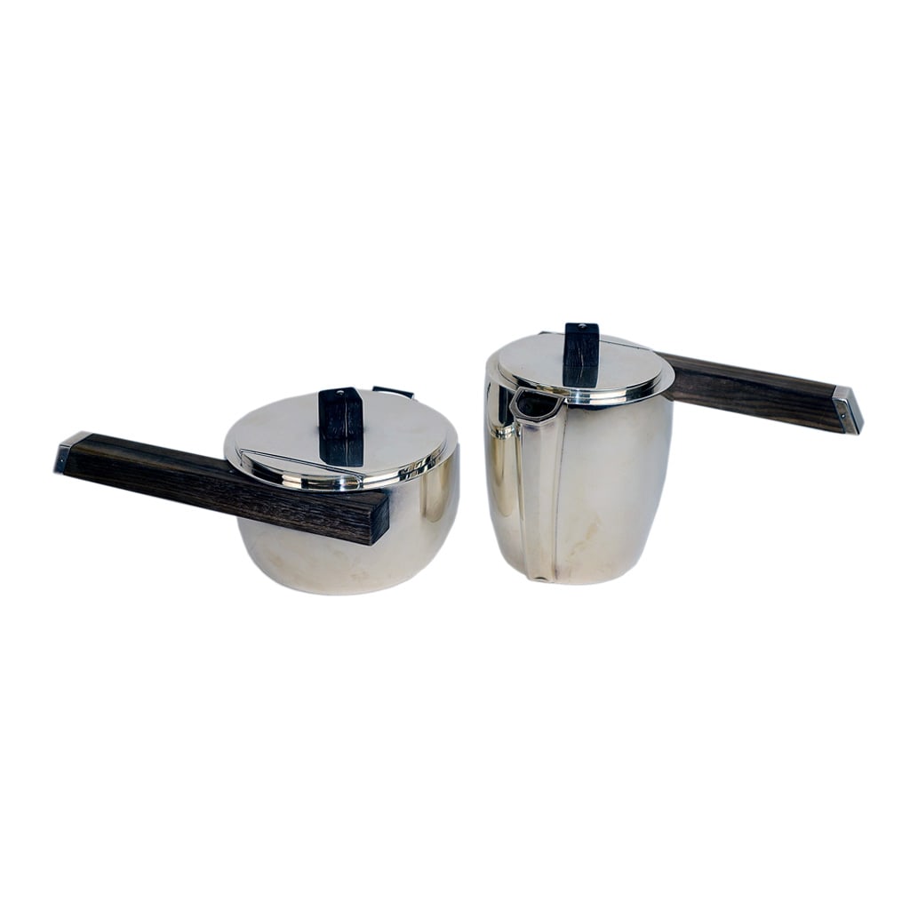 Modern Silver Plate Tea and Coffee Pots (1 of 6)