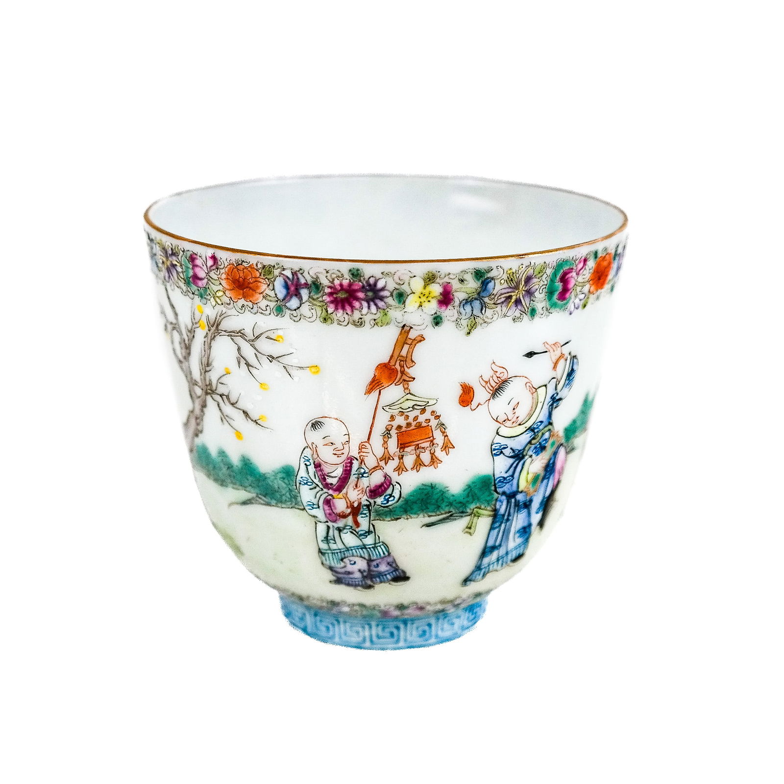 Chinese Polychrome Decorated Bowl (1 of 7)