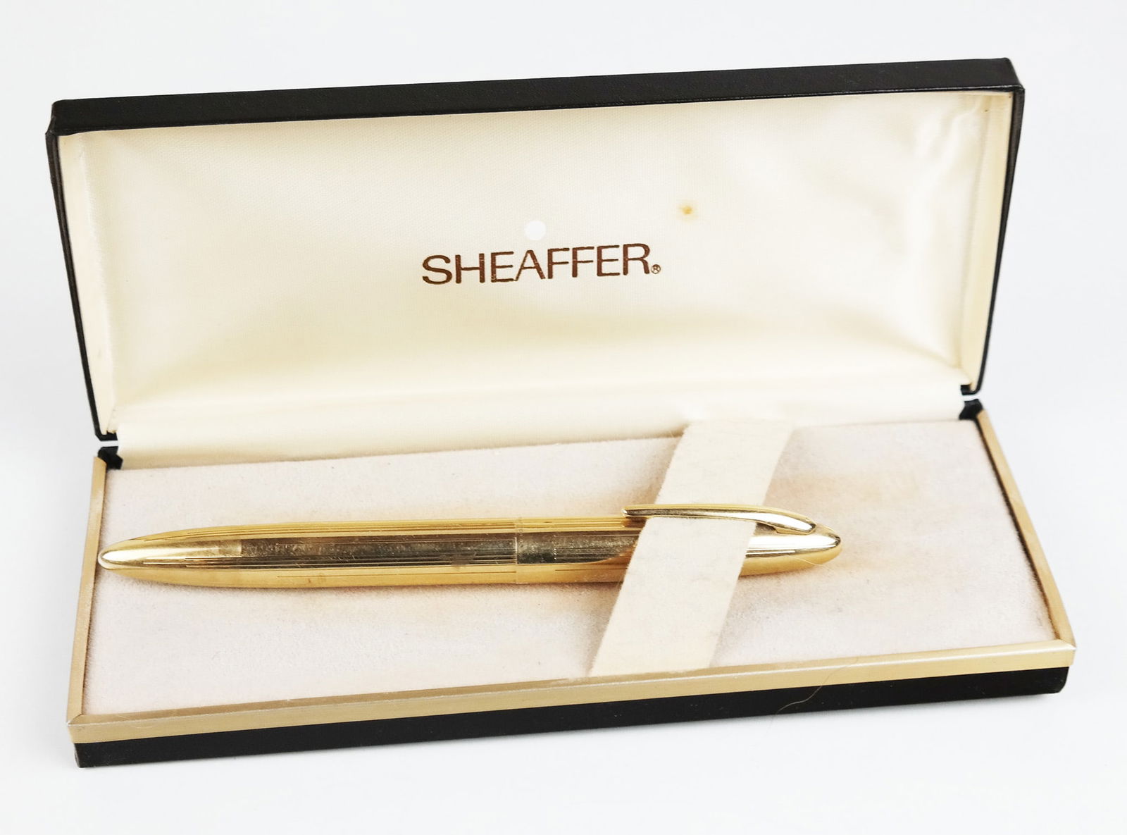Shaeffer 14K Yellow Gold Pen (1 of 10)