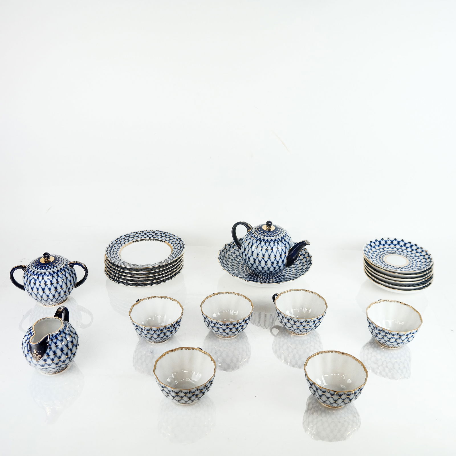 Lomonosov Russian Porcelain Tea Set (22 Pcs) (1 of 17)