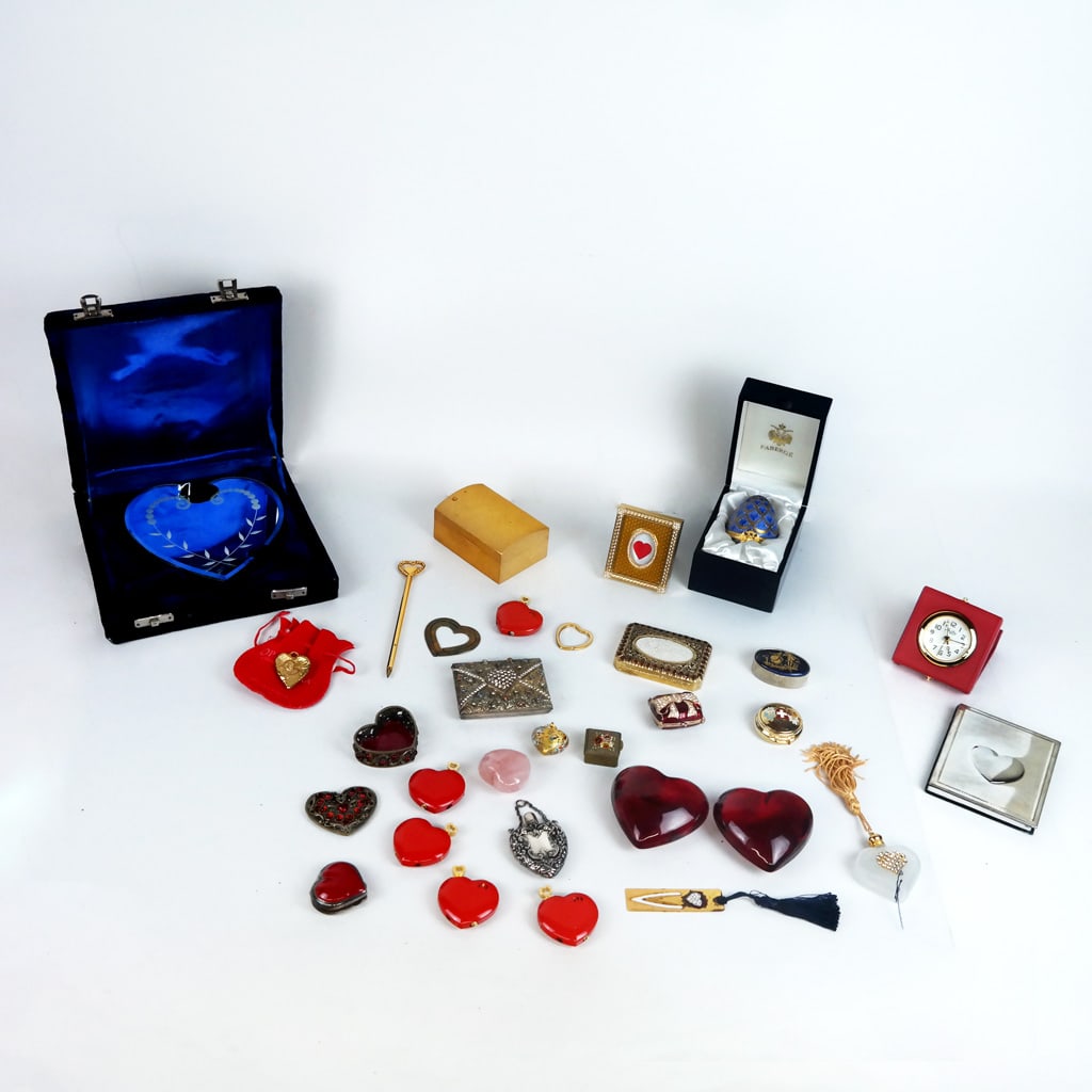 Group of Metal & Glass Accessories (1 of 12)