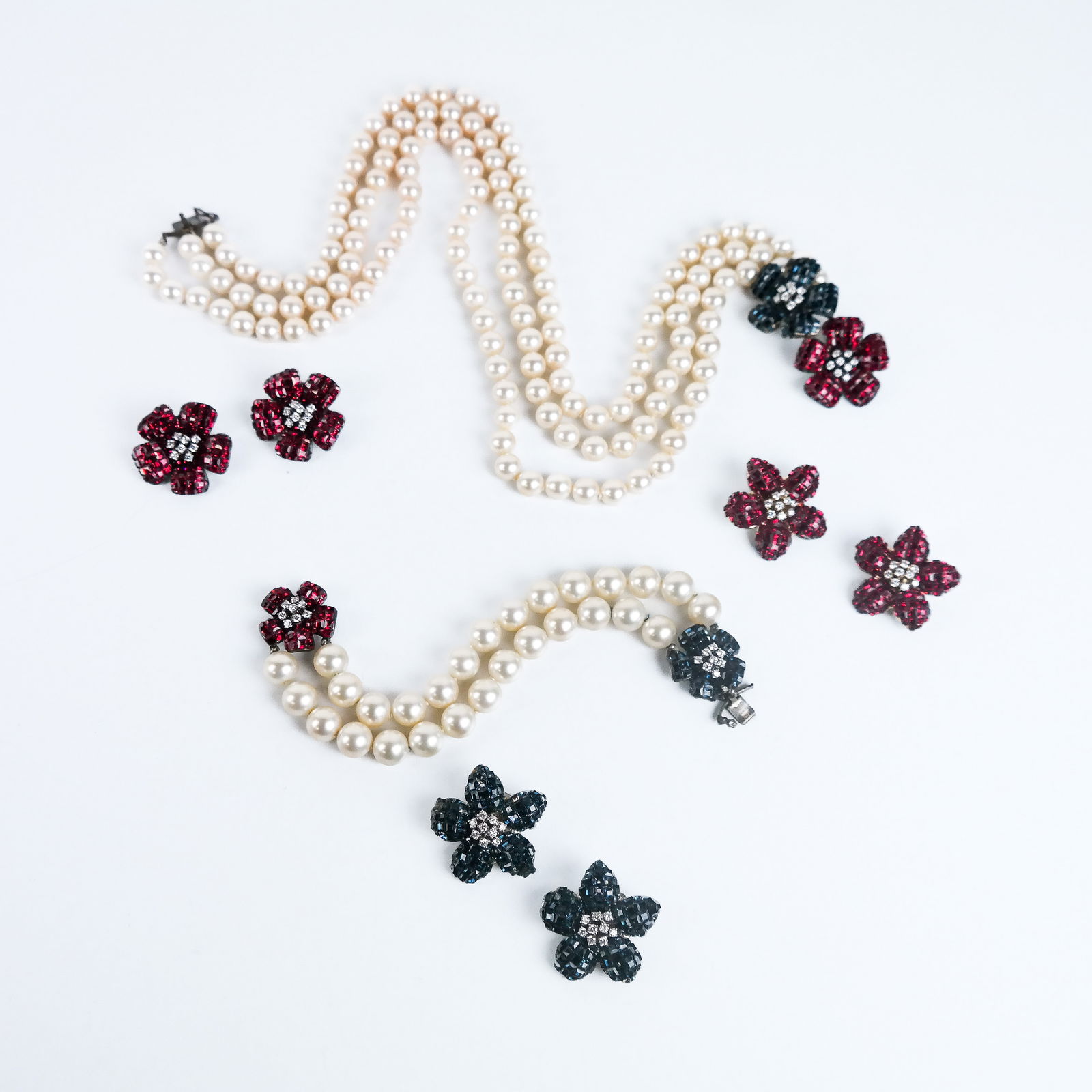 Faux Pearl & Faux Stone Flower Jewelry (1 of 15)