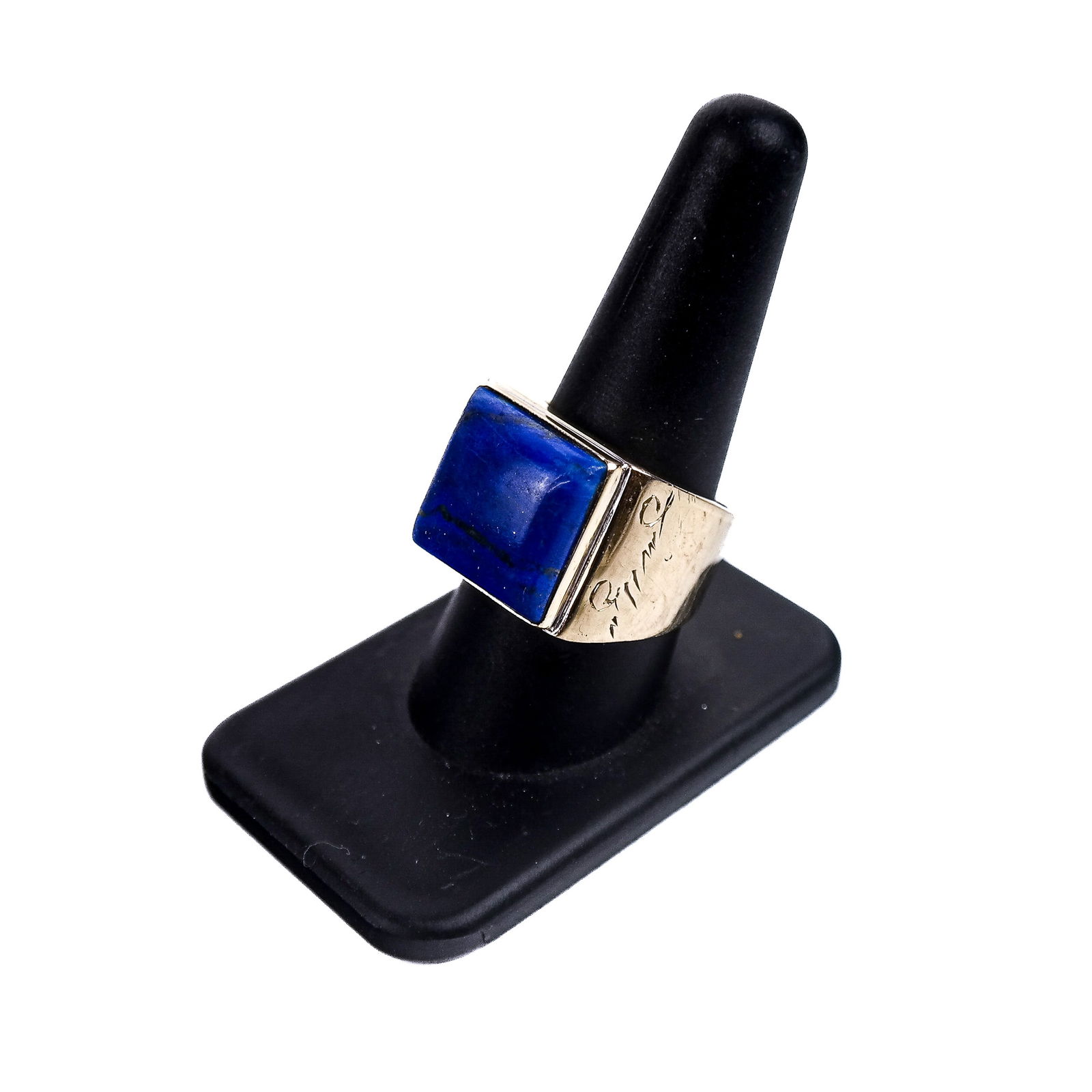 Gold and Lapis Lazuli Ring (1 of 10)