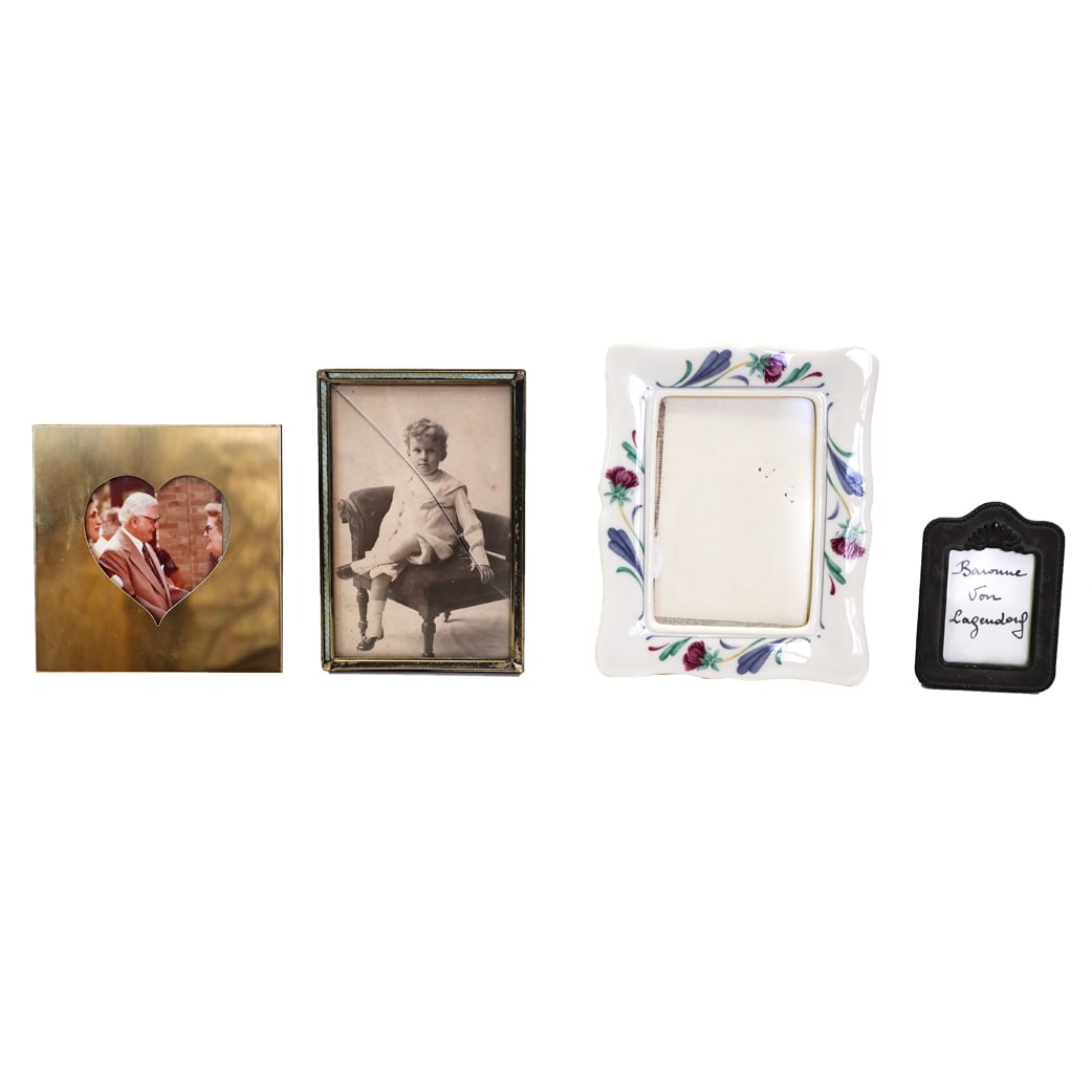 Group of Four Vintage Frames (1 of 6)