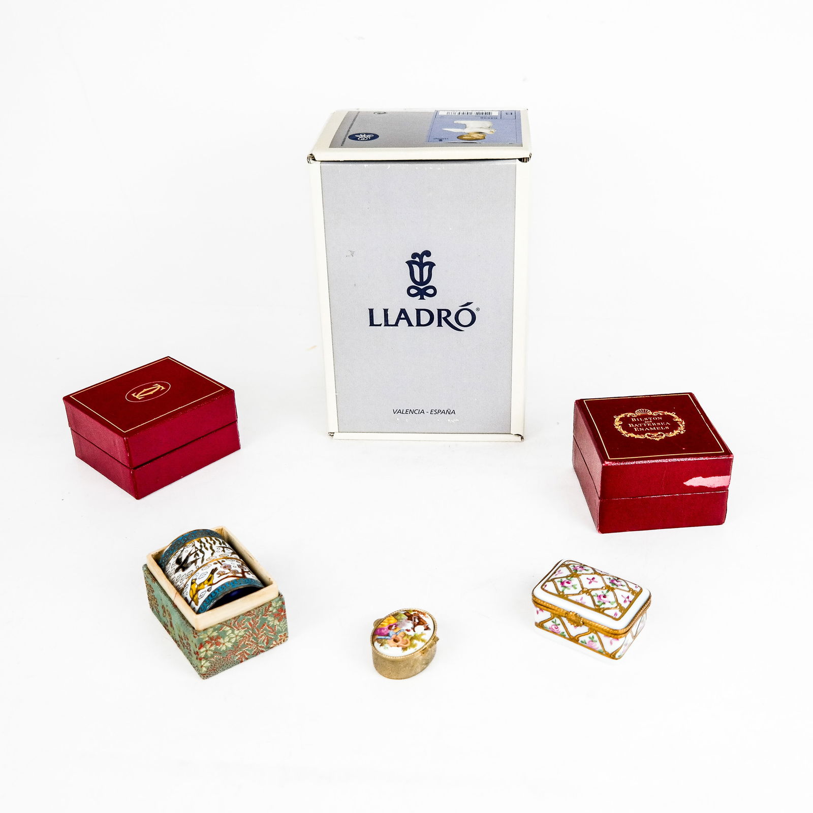 Group of Assorted Porcelain Articles (1 of 14)