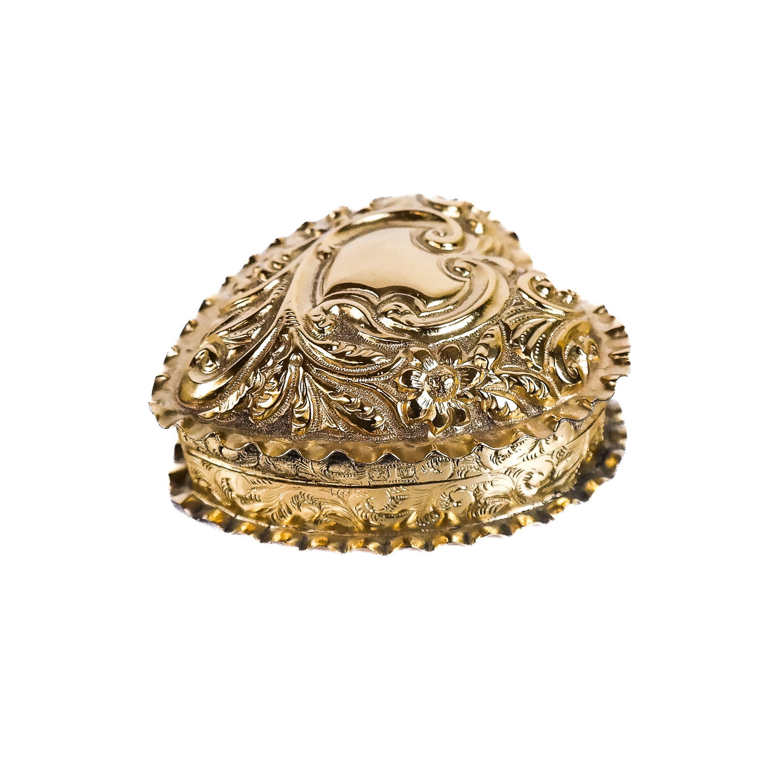 Sterling Silver Vermeil Repousse Heart Box (1 of 9)