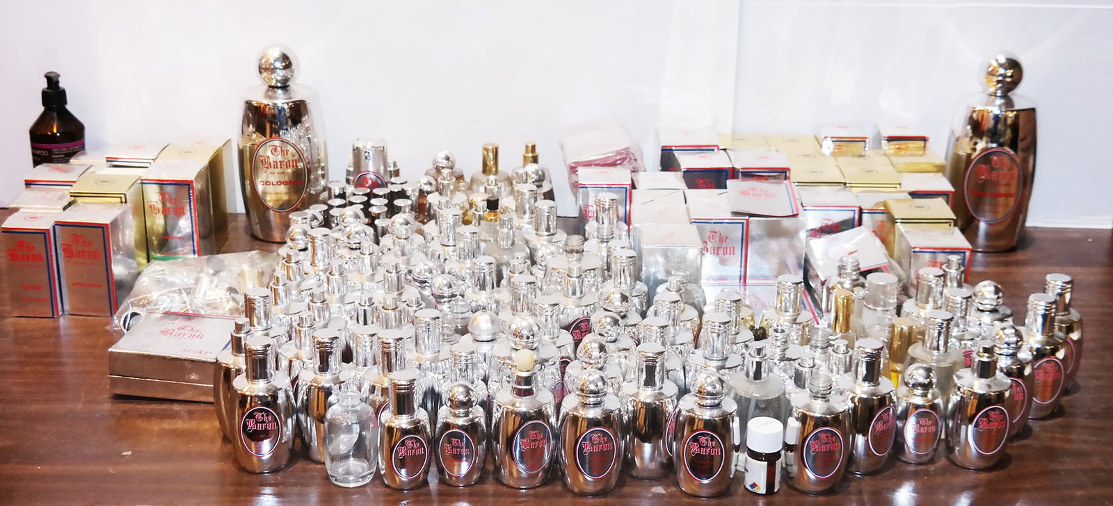 Large Group of Assorted Colognes & Perfumes (1 of 9)