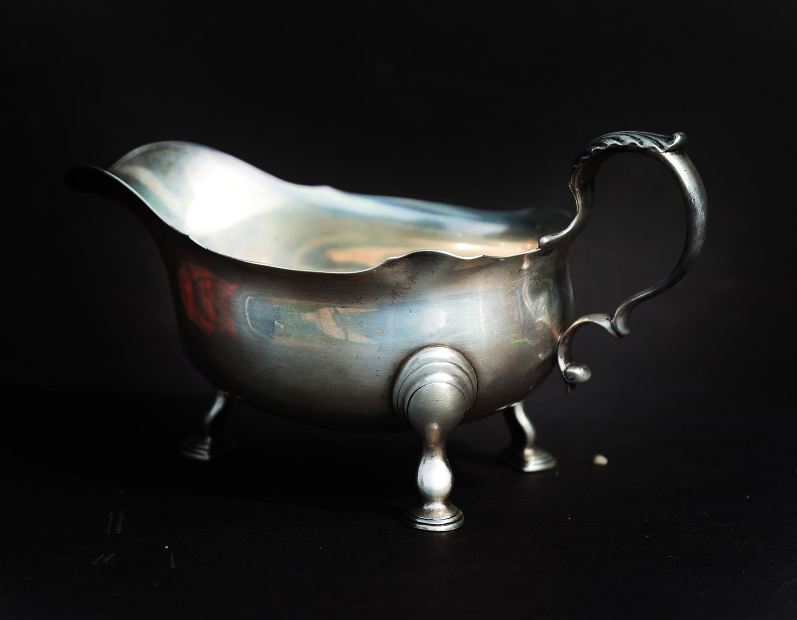 Tiffany & Co. Makers Sterling Gravy Boat (1 of 7)
