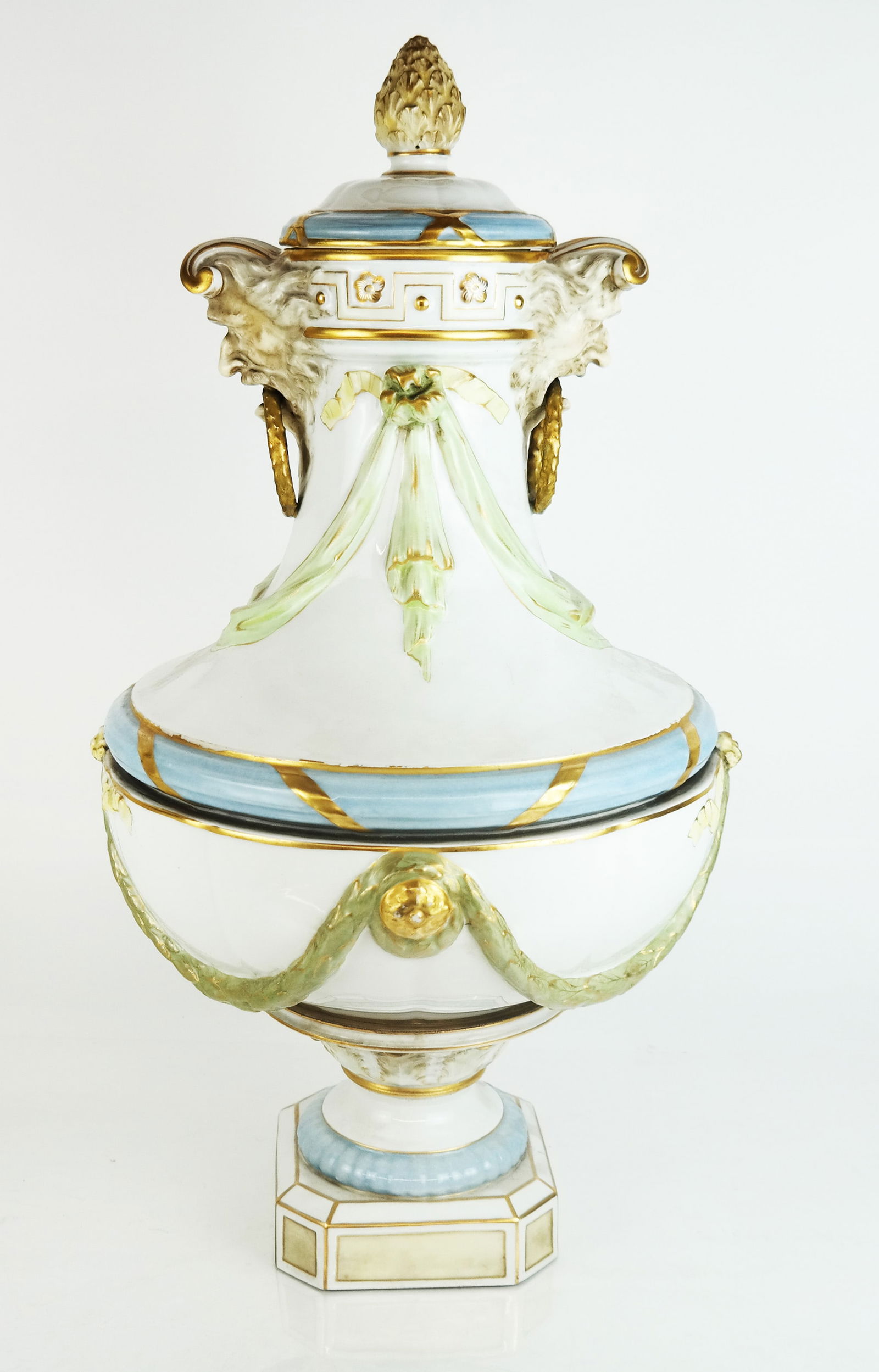 German Berlin Decorated Large Vase (1 of 10)