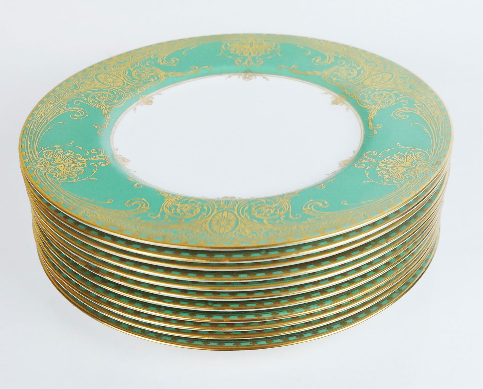 Set of 11 Royal Worcester Dinner Plates (1 of 6)