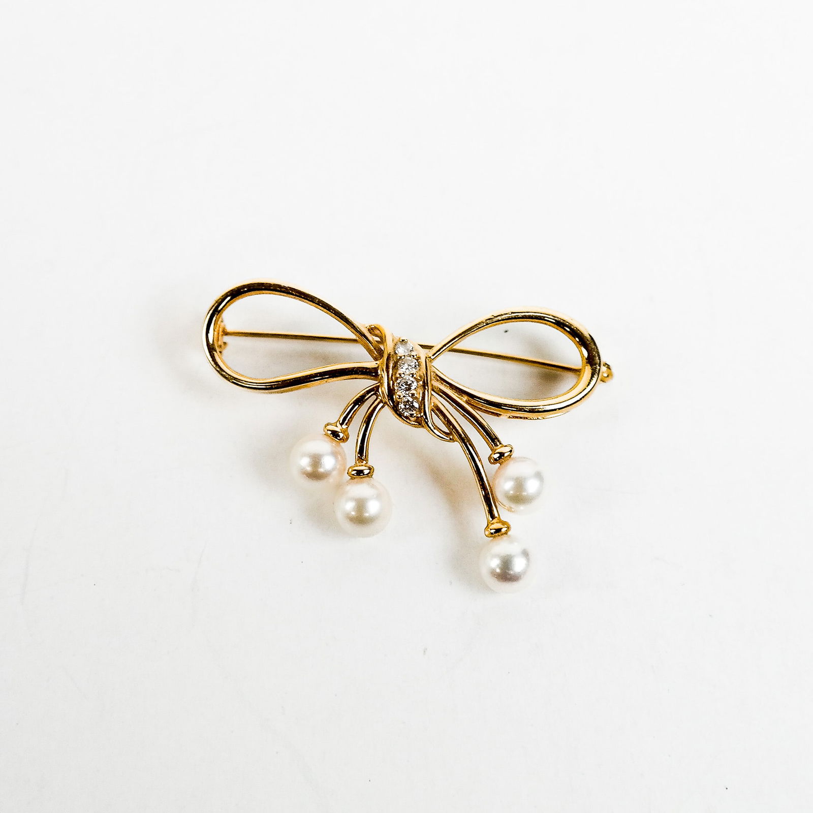 14K Yellow Gold, Diamond and Pearl Brooch (1 of 6)