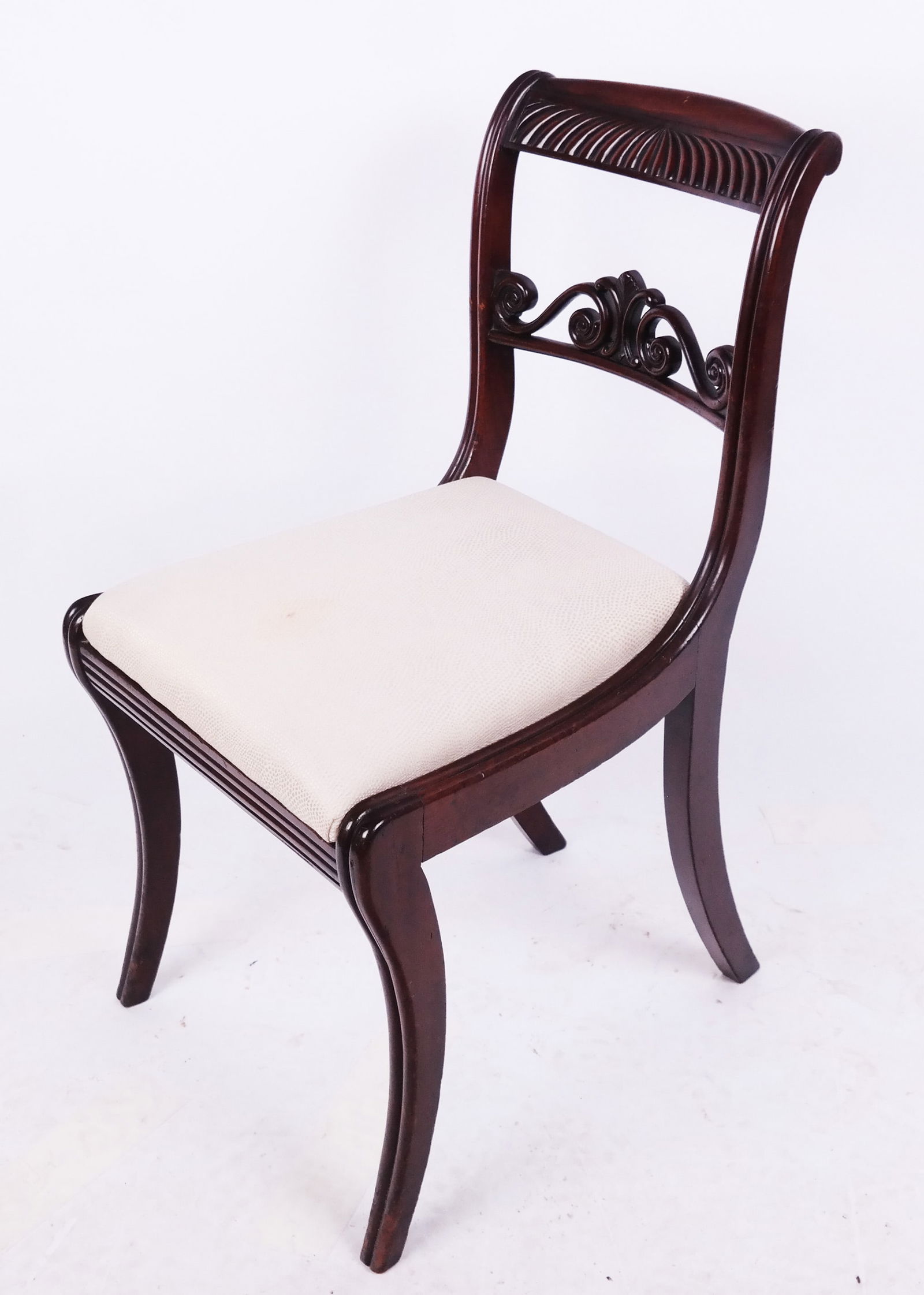 Duncan Phyfe-Style Side Chair (1 of 7)