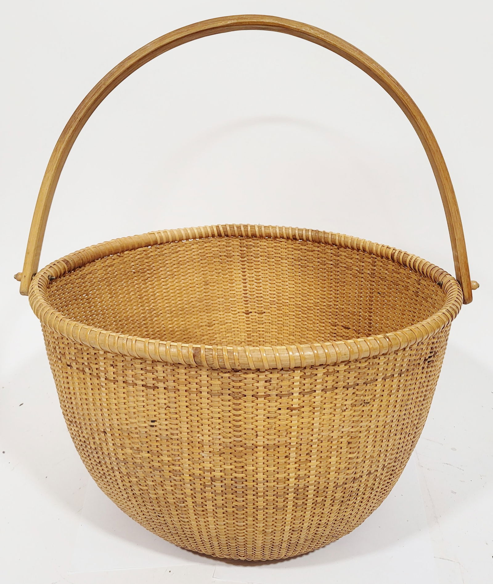 Extra-Large Vintage Nantucket Woven Basket (1 of 11)