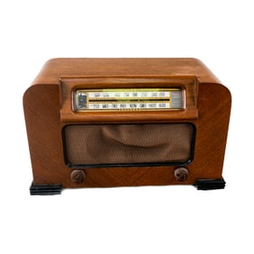 Antique Meters Broadcast Radio