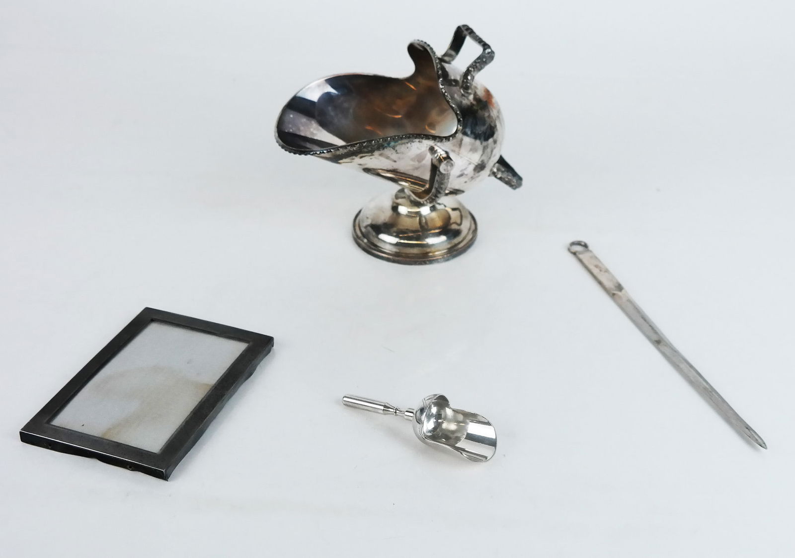 4 Sterling Silver and Silver Plate Articles (1 of 13)