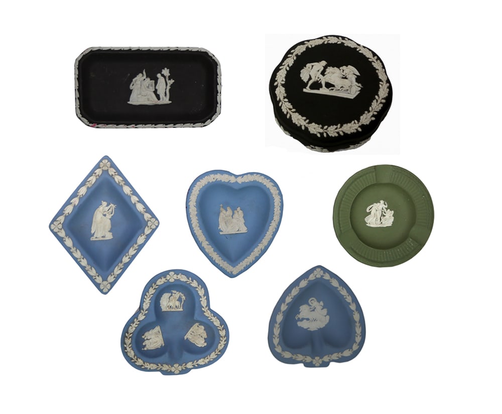 Seven Wedgwood Porcelain Objects (1 of 9)