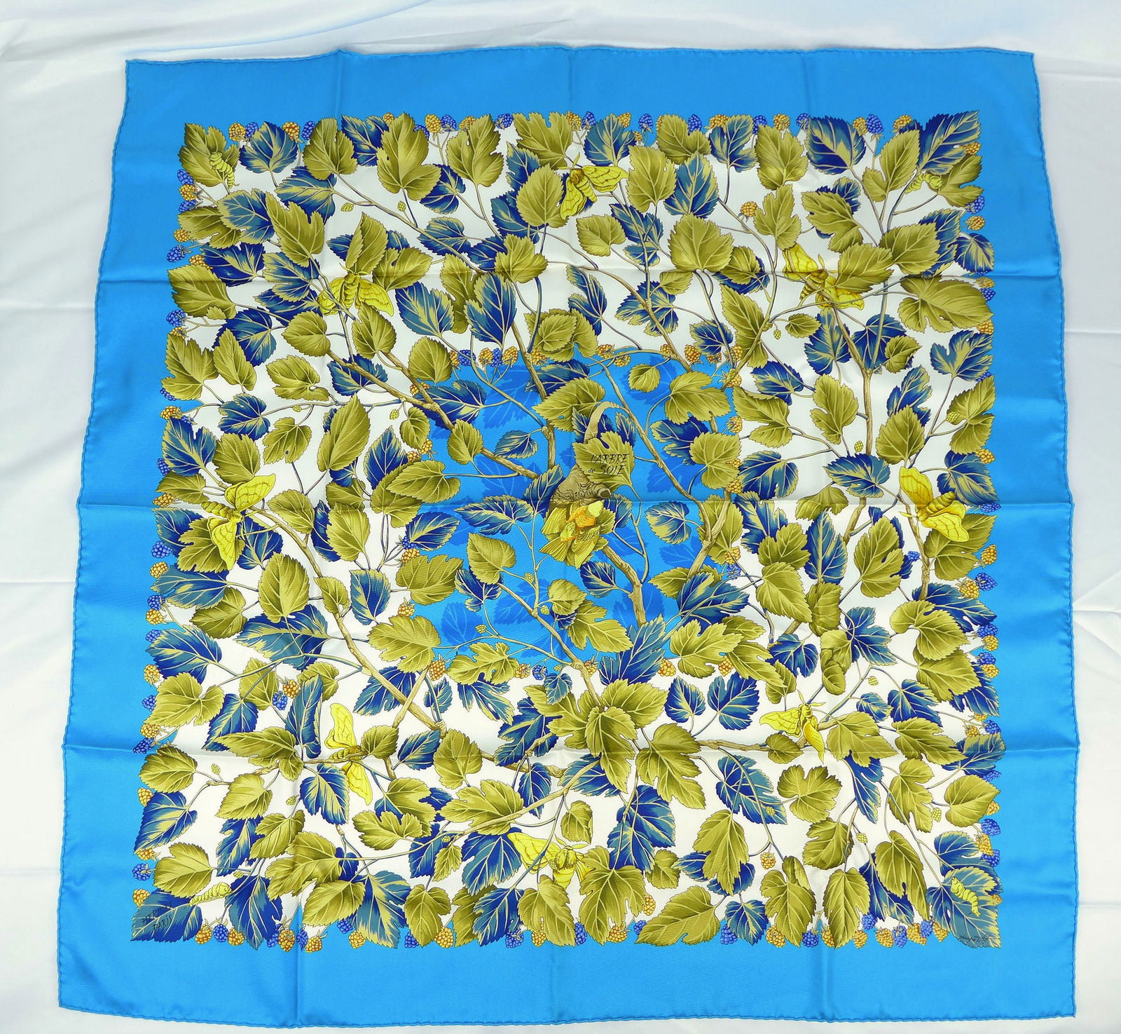 Vintage Hermes Paris Silk Scarf "L'arbre de Soie" with box (1 of 9)