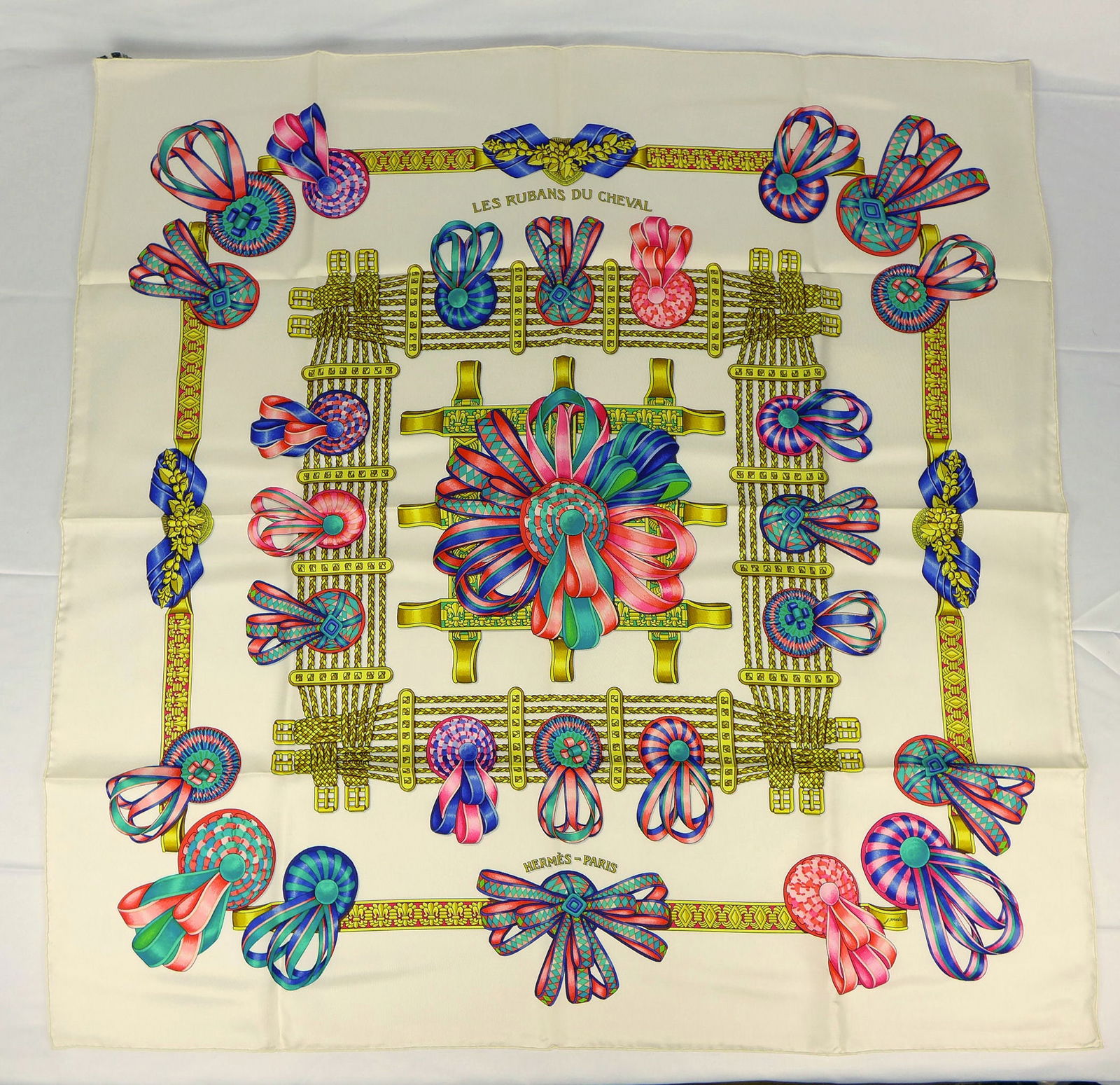 Vintage Hermes Paris Silk Scarf "Les Rubans Du Cheval" with box (1 of 10)