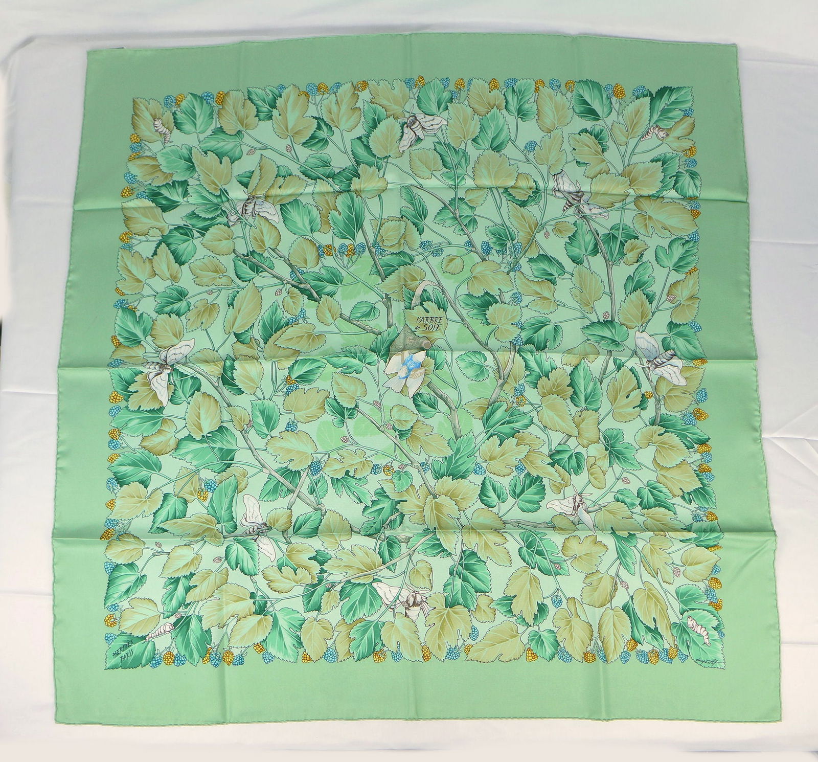 Vintage Hermes Paris Silk Scarf "L?Arbre de Soie" with box (1 of 10)